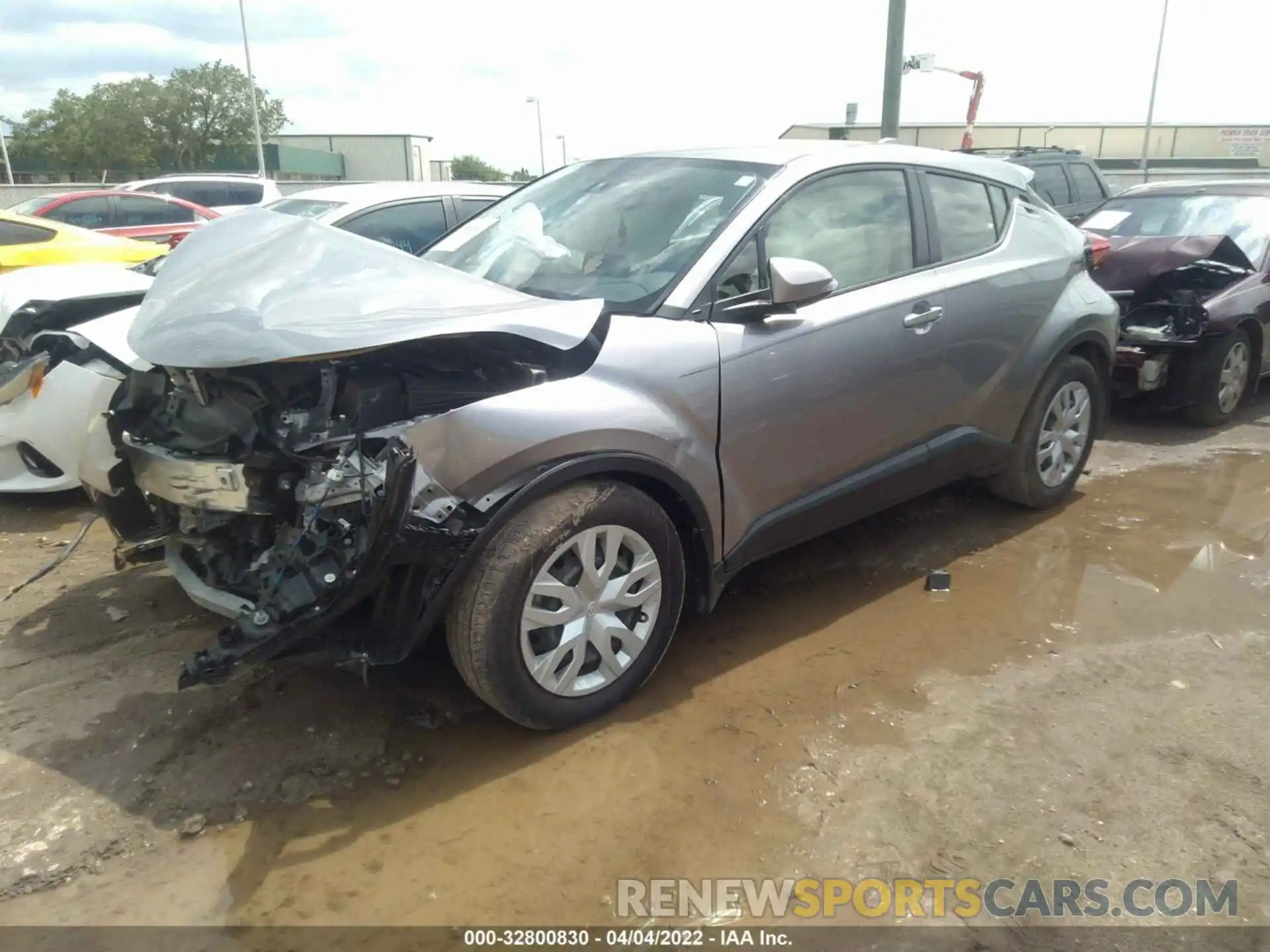 2 Photograph of a damaged car JTNKHMBX6L1073368 TOYOTA C-HR 2020