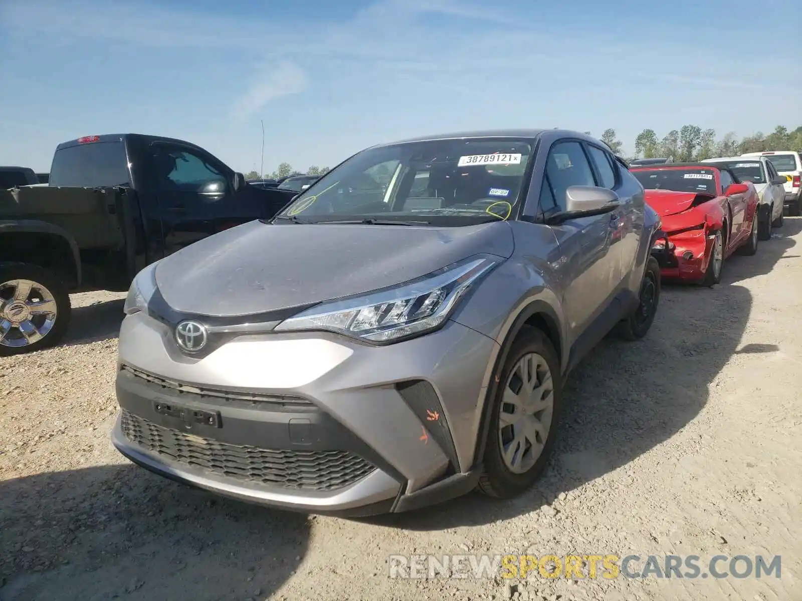 2 Photograph of a damaged car JTNKHMBX6L1075332 TOYOTA C-HR 2020