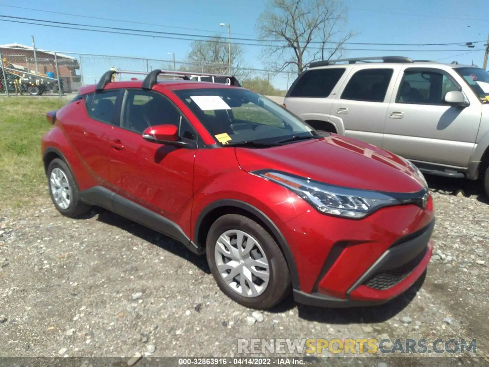 1 Photograph of a damaged car JTNKHMBX6L1075511 TOYOTA C-HR 2020