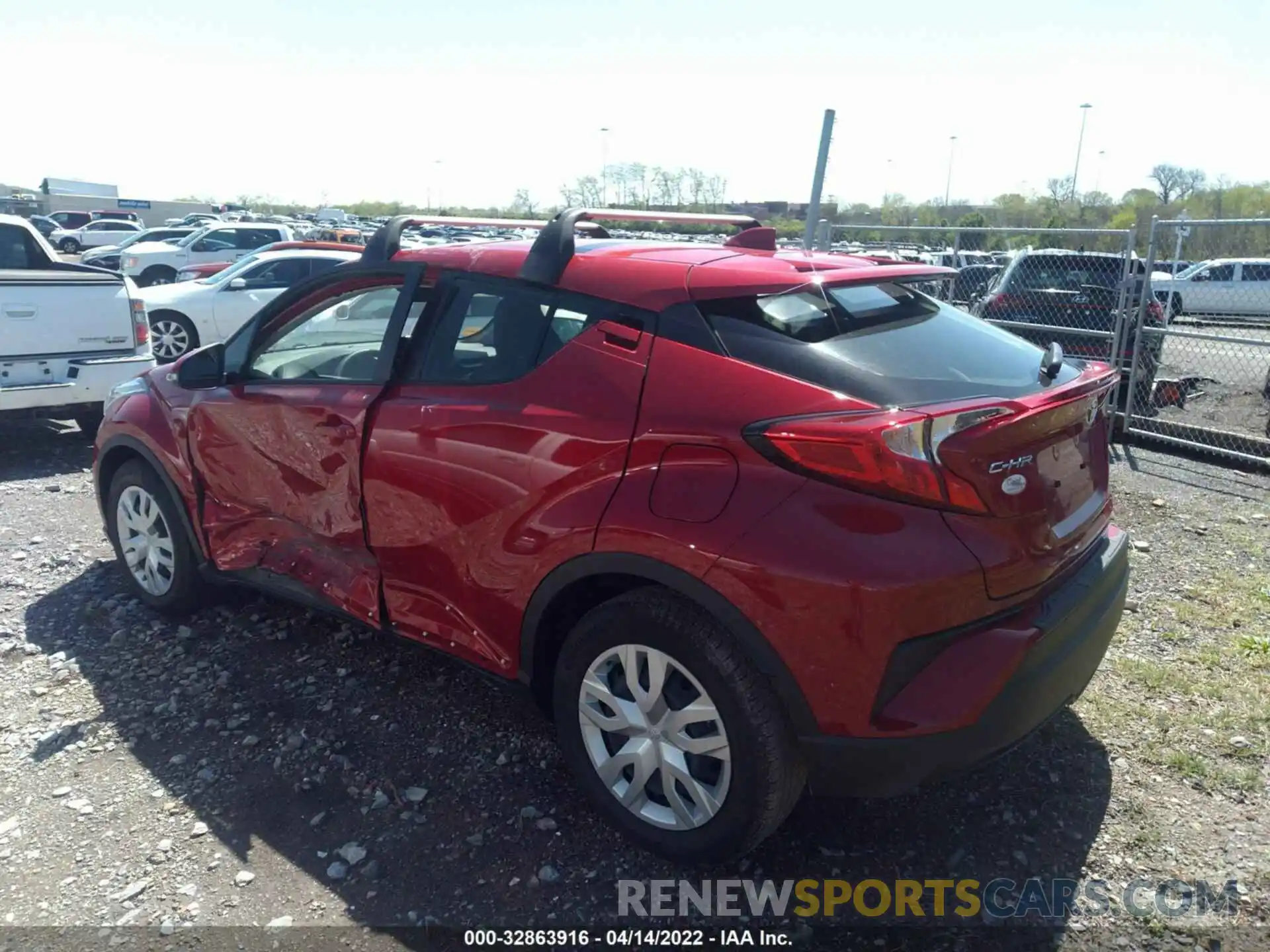 3 Photograph of a damaged car JTNKHMBX6L1075511 TOYOTA C-HR 2020