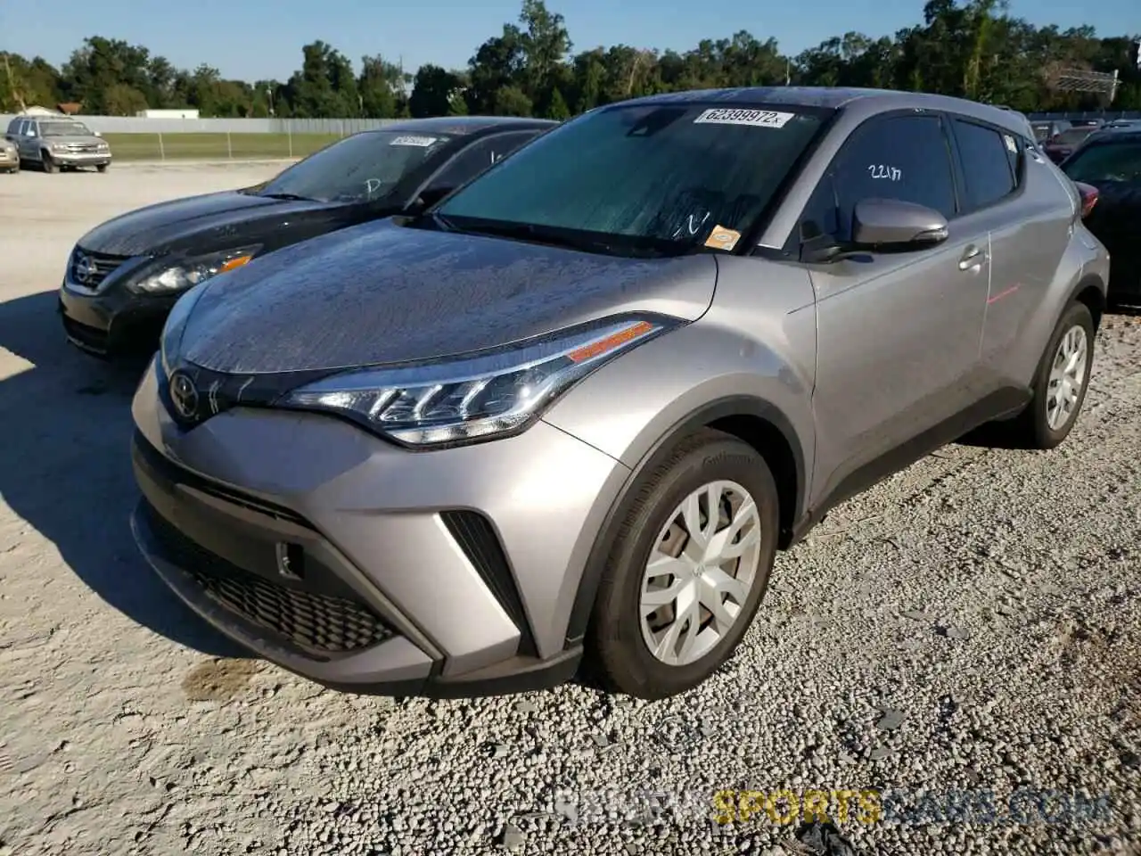 2 Photograph of a damaged car JTNKHMBX6L1077064 TOYOTA C-HR 2020