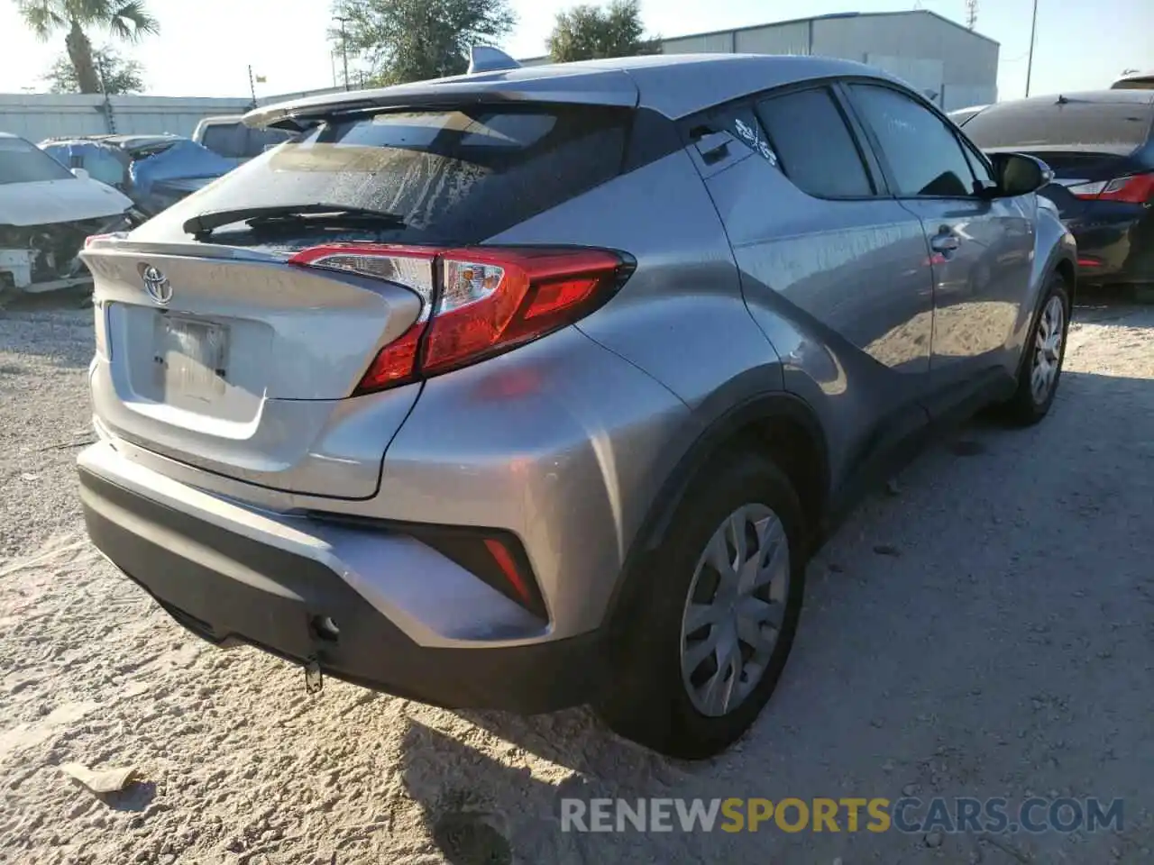 4 Photograph of a damaged car JTNKHMBX6L1077064 TOYOTA C-HR 2020