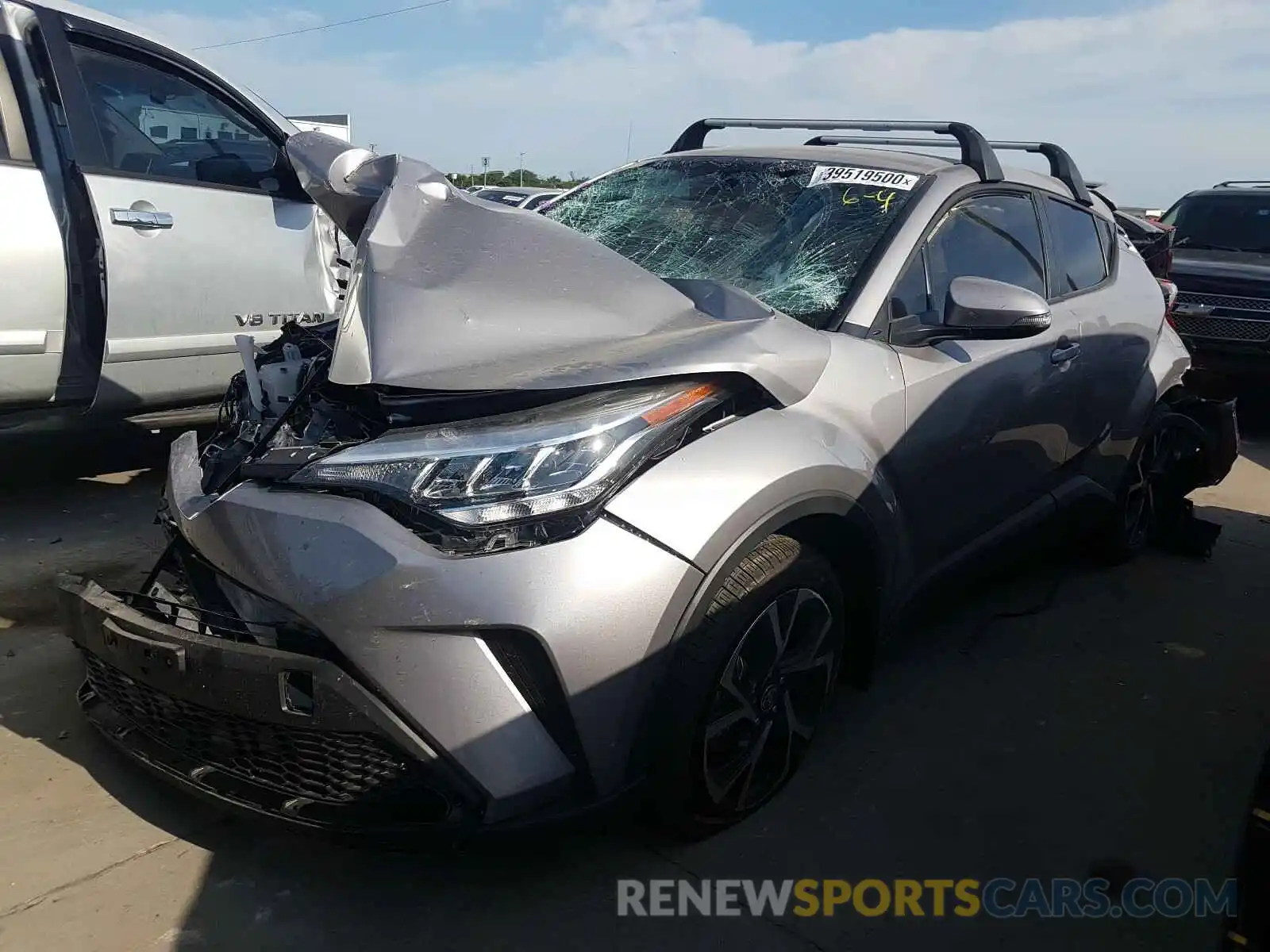 2 Photograph of a damaged car JTNKHMBX6L1077159 TOYOTA C-HR 2020