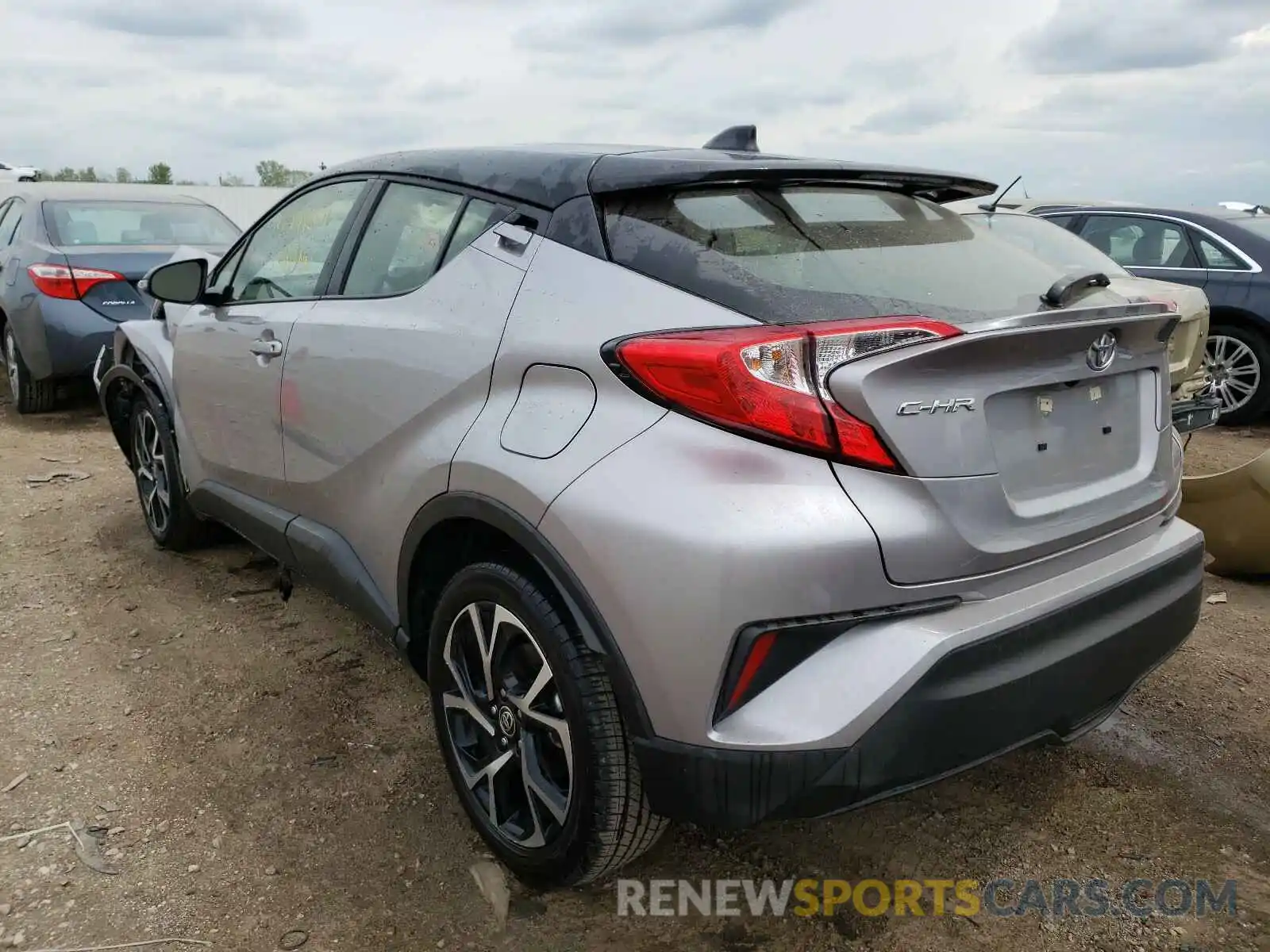 3 Photograph of a damaged car JTNKHMBX6L1077730 TOYOTA C-HR 2020