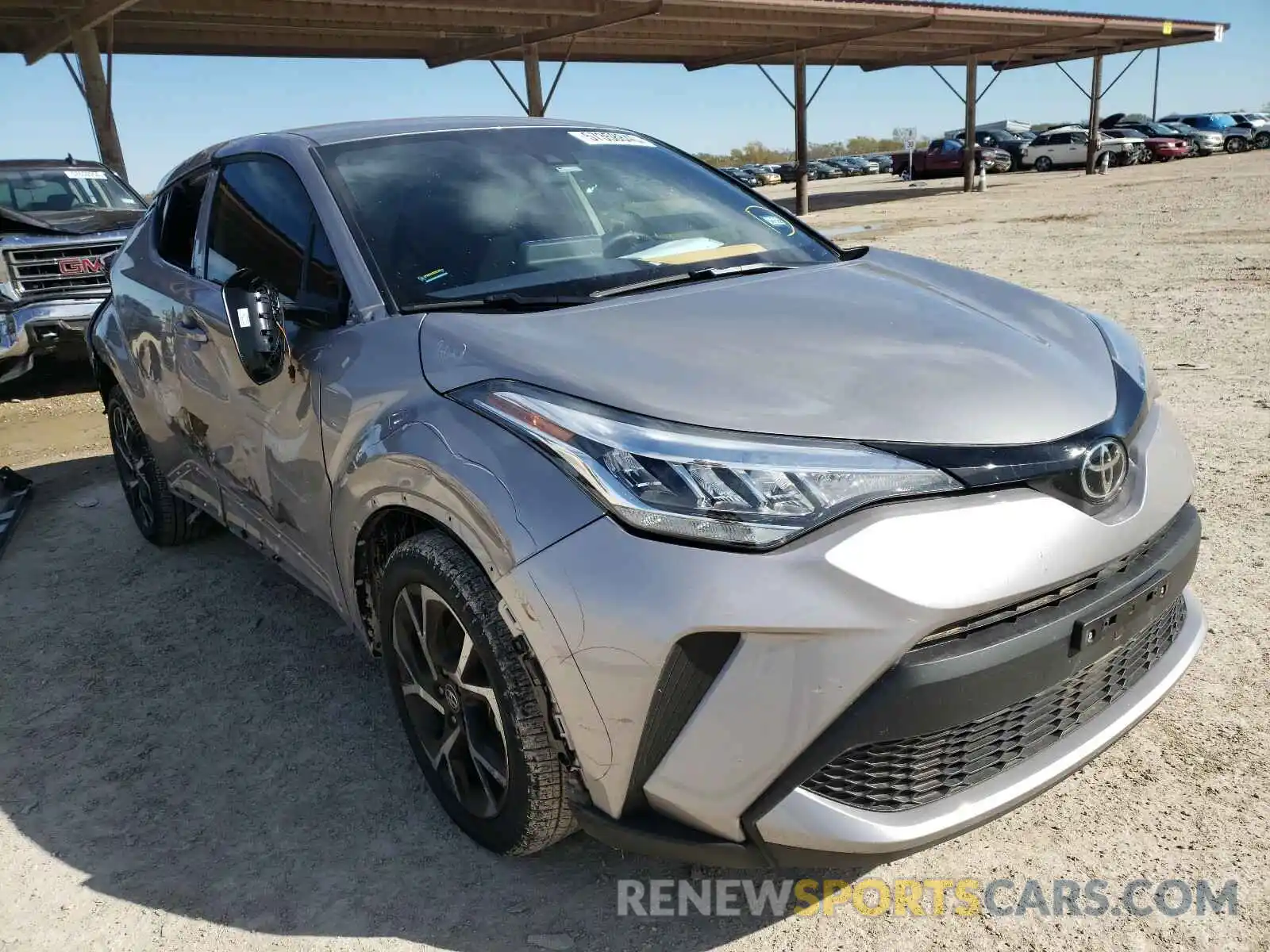 1 Photograph of a damaged car JTNKHMBX6L1078411 TOYOTA C-HR 2020