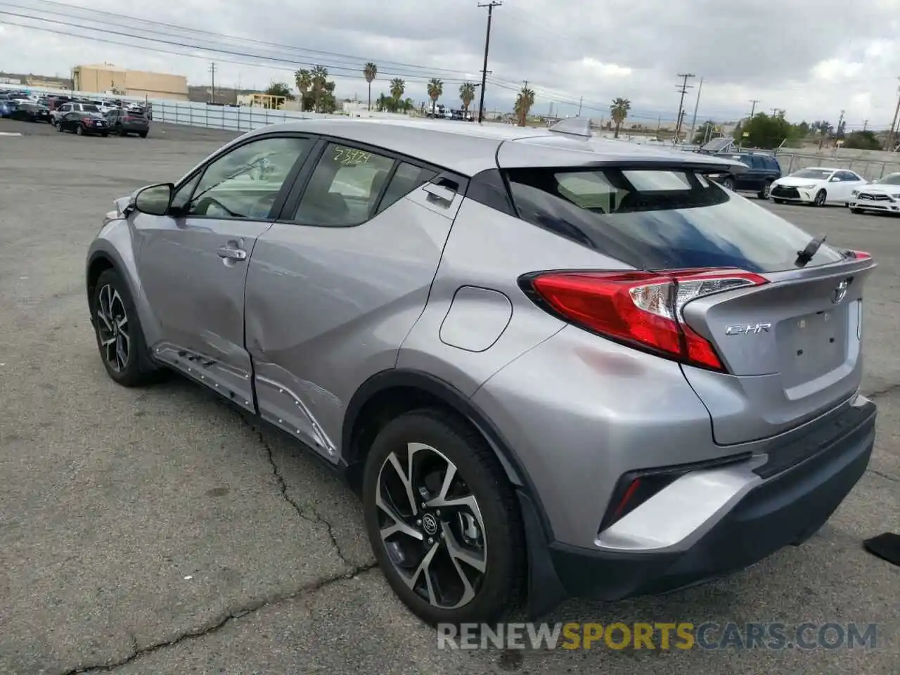 3 Photograph of a damaged car JTNKHMBX6L1081440 TOYOTA C-HR 2020