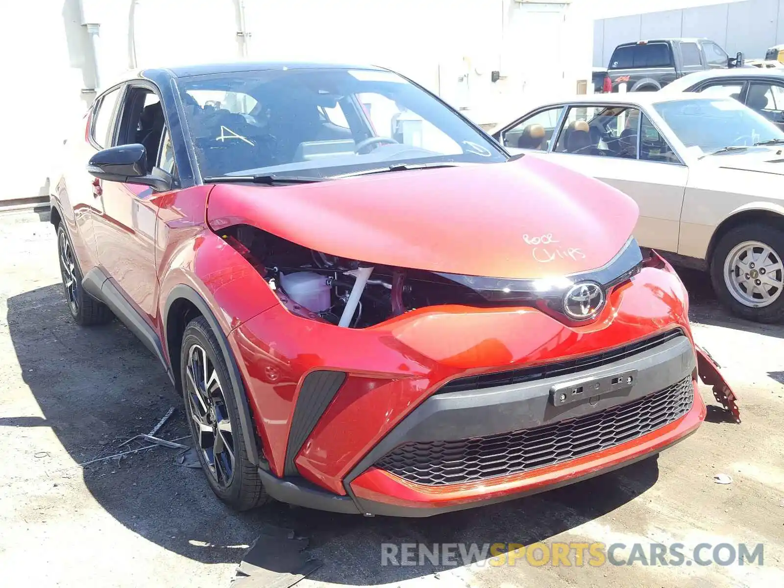 1 Photograph of a damaged car JTNKHMBX6L1081924 TOYOTA C-HR 2020