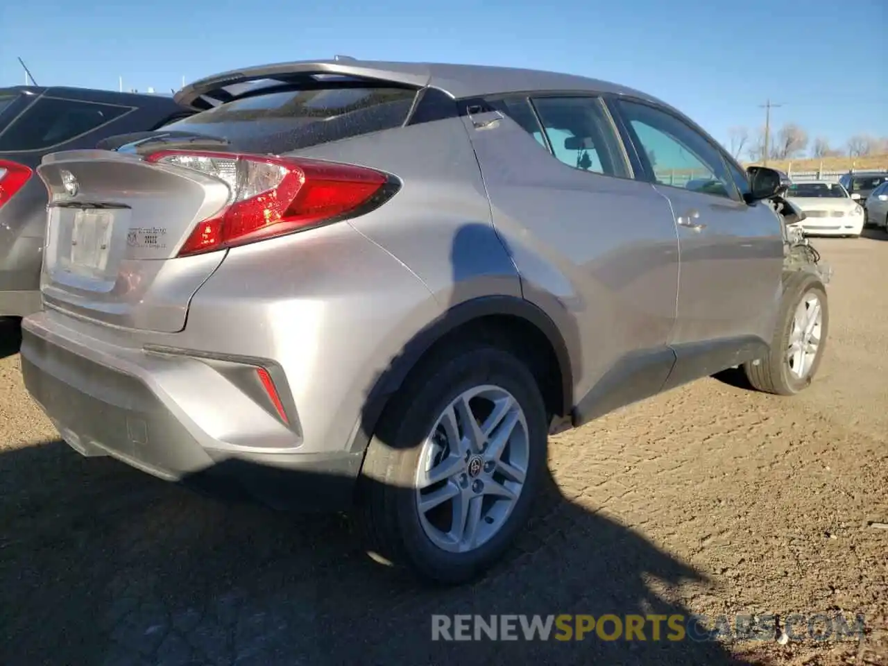 4 Photograph of a damaged car JTNKHMBX6L1082166 TOYOTA C-HR 2020