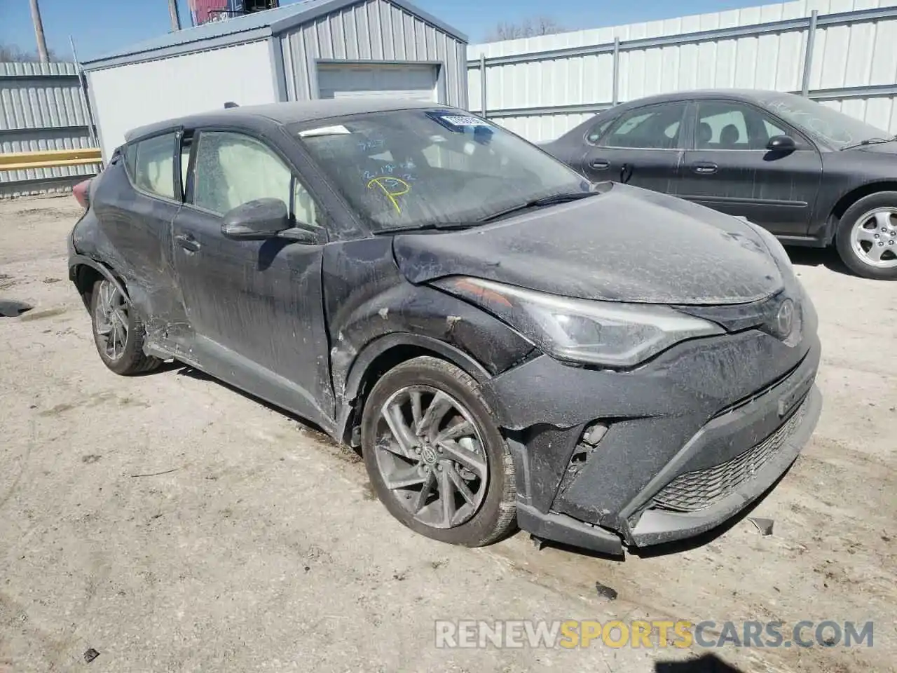 1 Photograph of a damaged car JTNKHMBX6L1083785 TOYOTA C-HR 2020