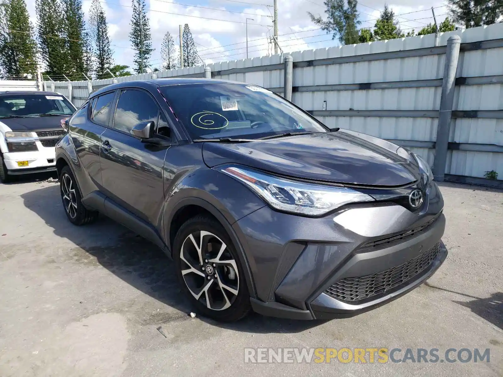 1 Photograph of a damaged car JTNKHMBX6L1088209 TOYOTA C-HR 2020