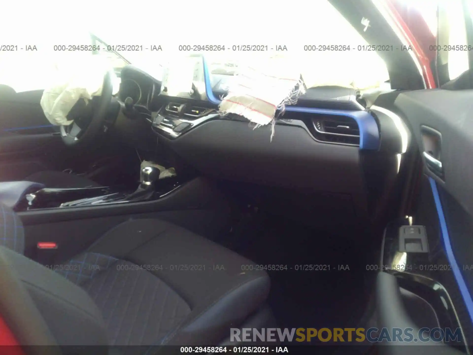 5 Photograph of a damaged car JTNKHMBX6L1088730 TOYOTA C-HR 2020