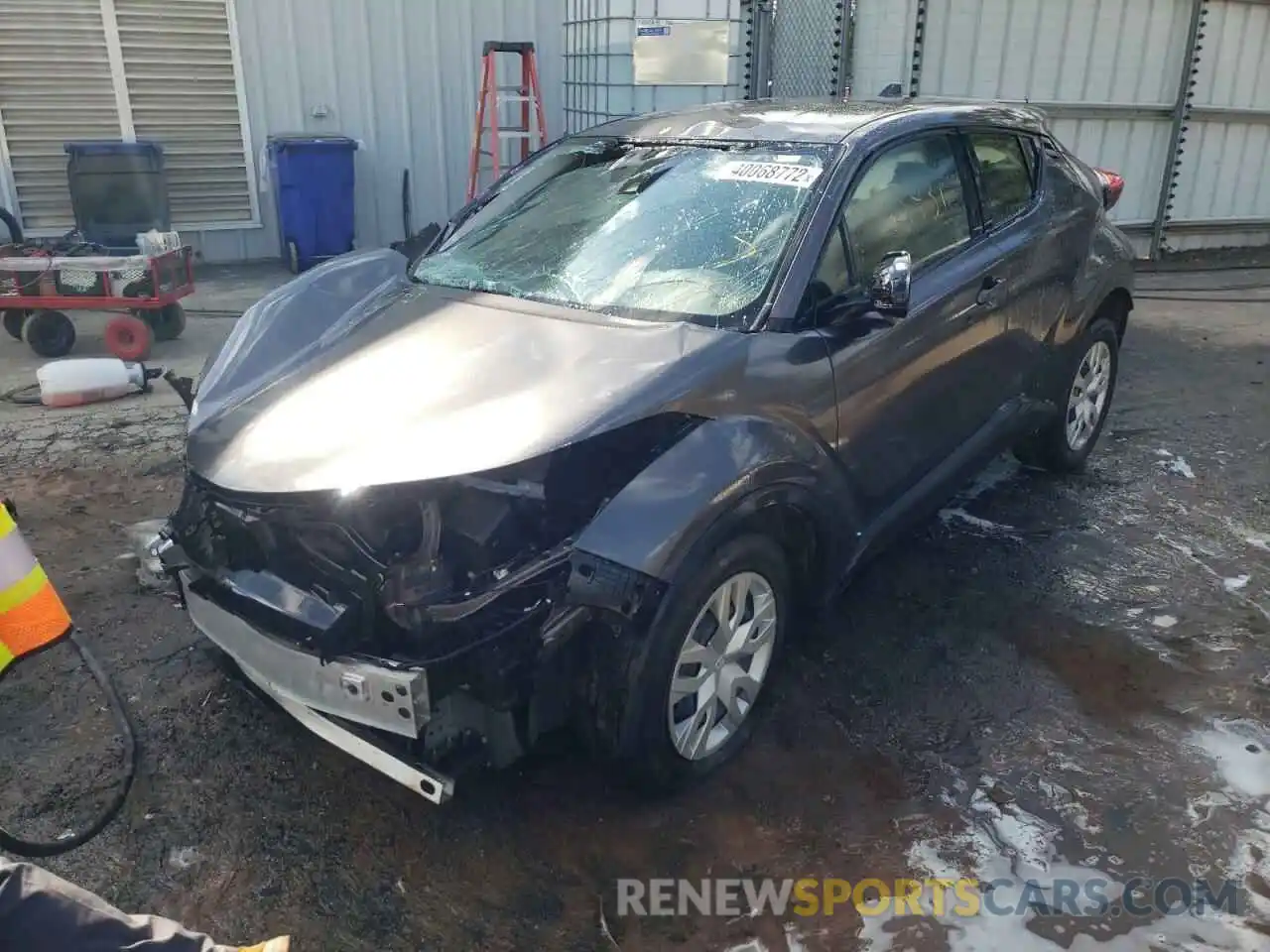 2 Photograph of a damaged car JTNKHMBX6L1090039 TOYOTA C-HR 2020