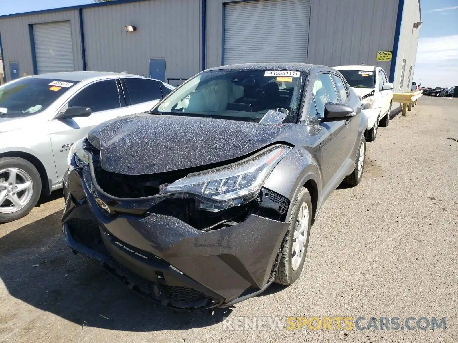 2 Photograph of a damaged car JTNKHMBX6L1090476 TOYOTA C-HR 2020