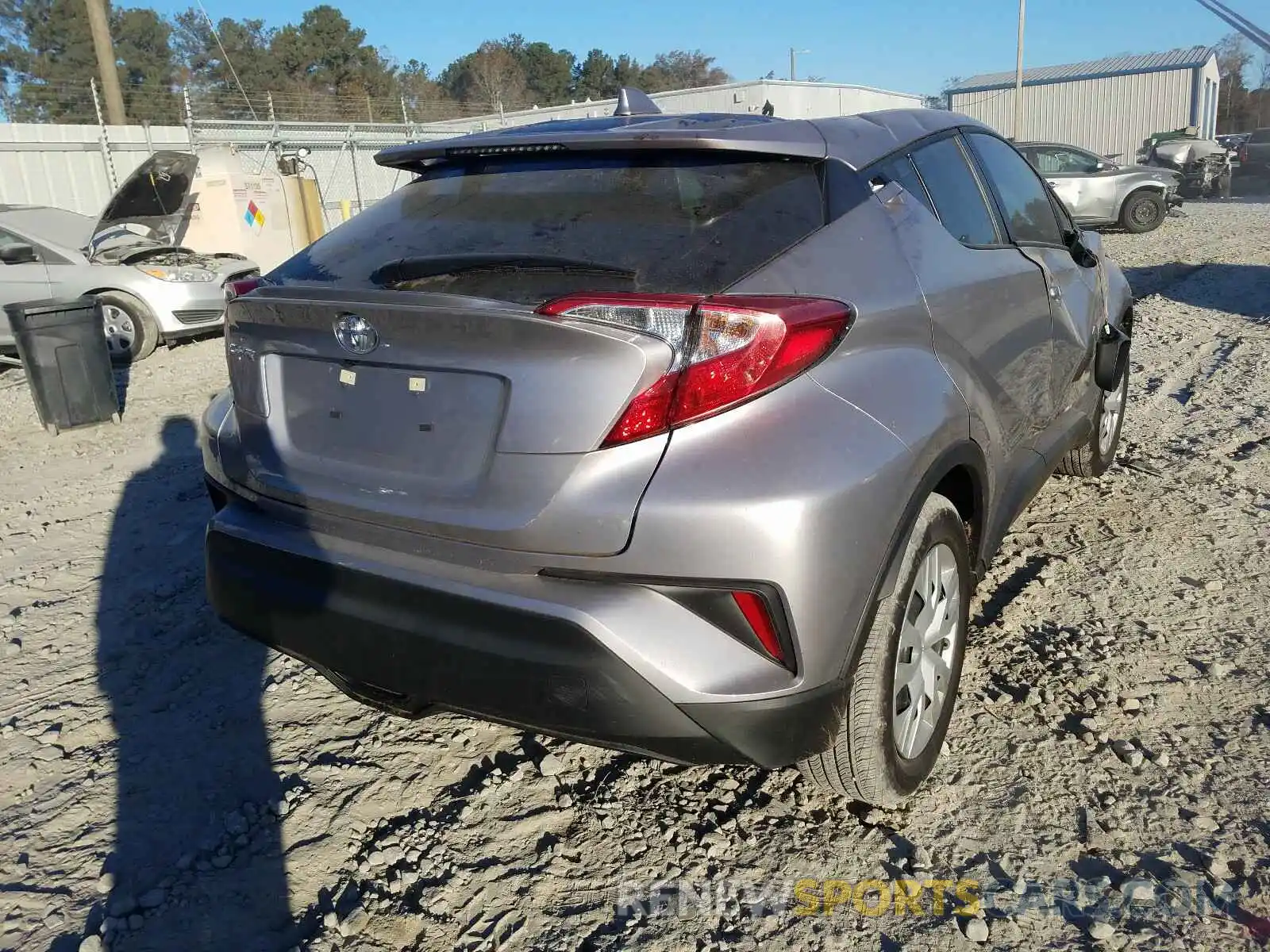 4 Photograph of a damaged car JTNKHMBX6L1093314 TOYOTA C-HR 2020