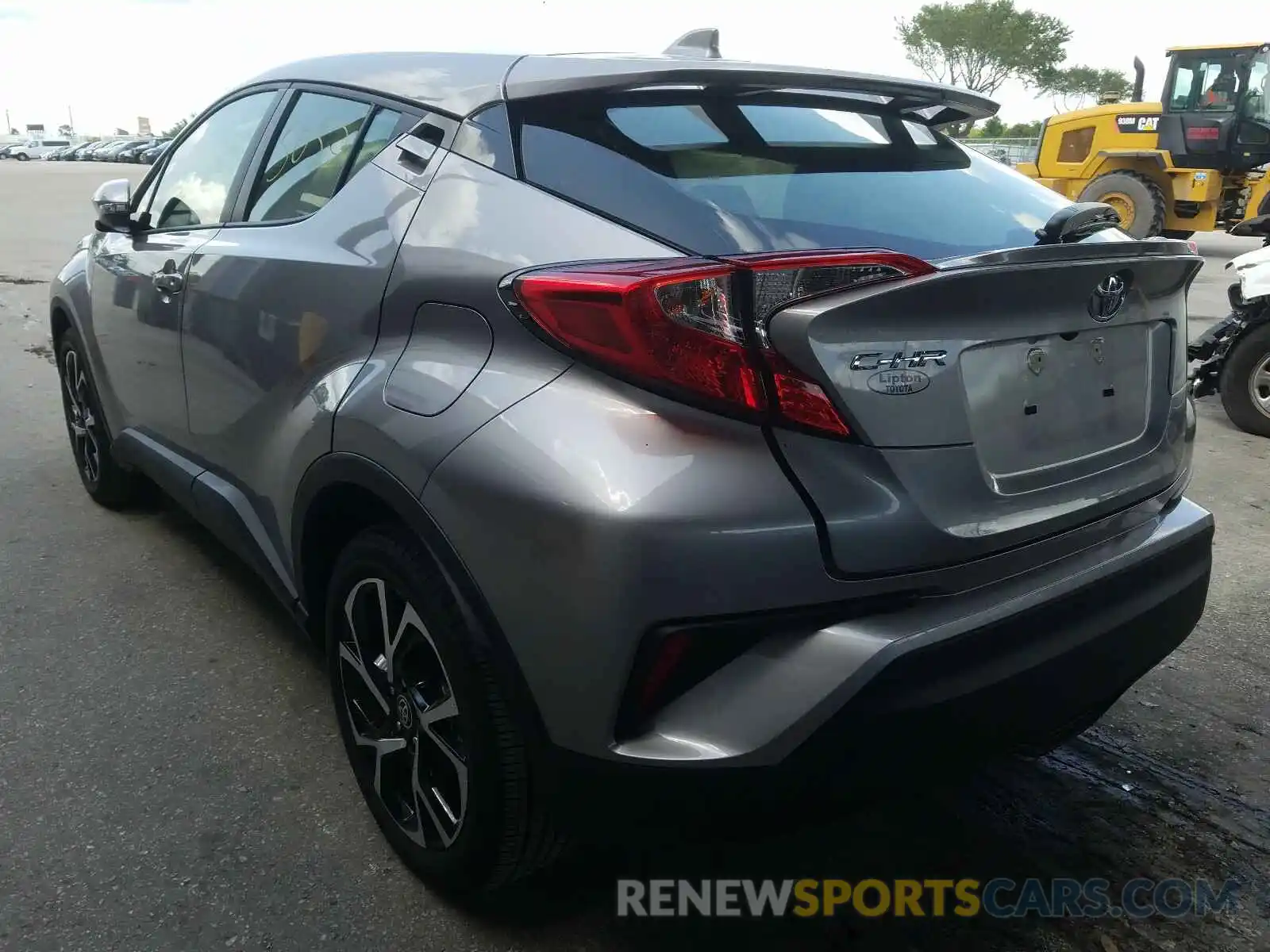 3 Photograph of a damaged car JTNKHMBX7L1064453 TOYOTA C-HR 2020