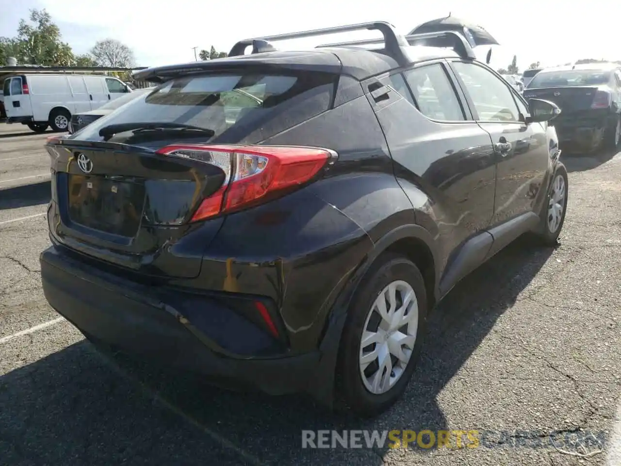 4 Photograph of a damaged car JTNKHMBX7L1067224 TOYOTA C-HR 2020