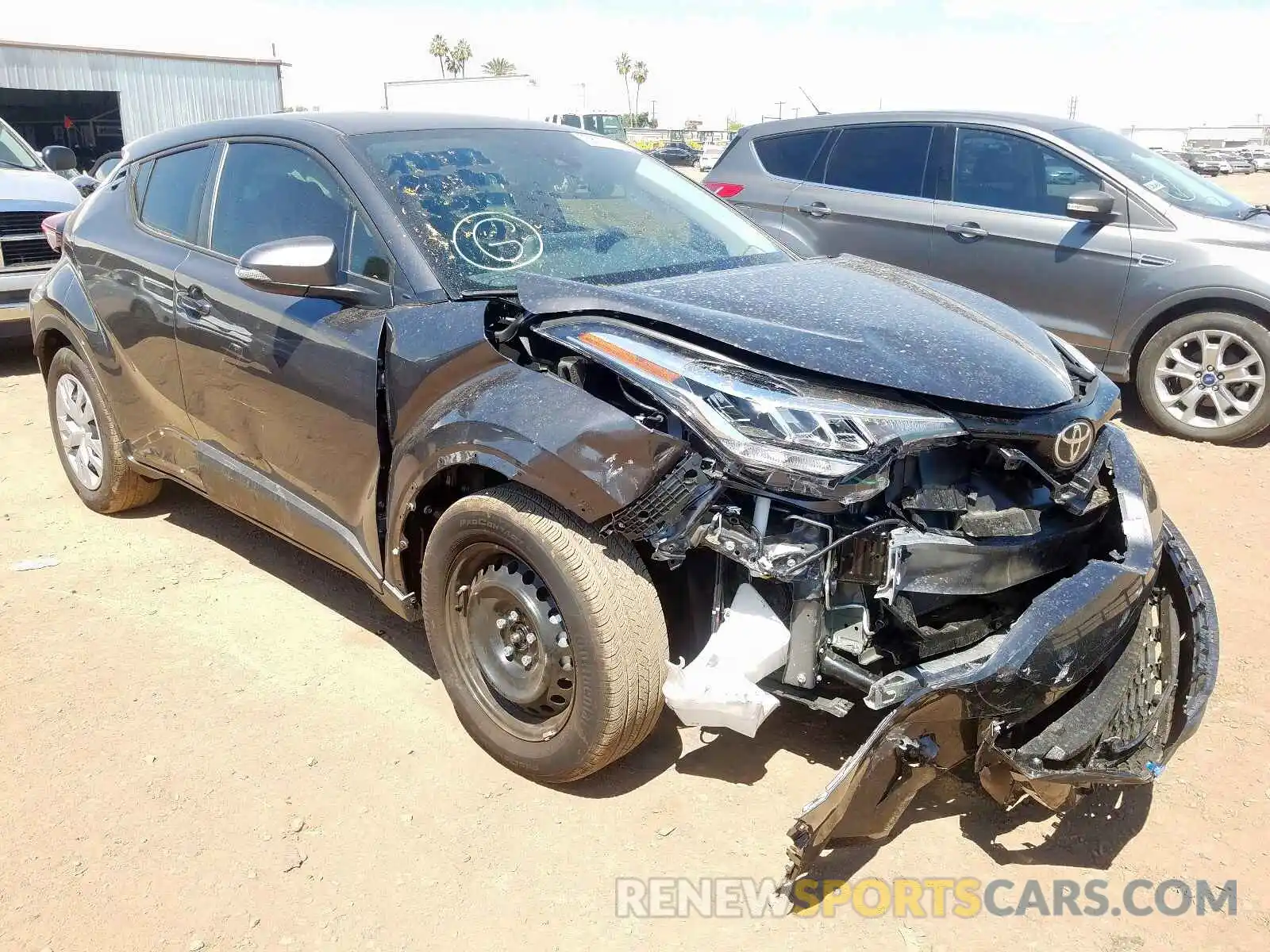 1 Photograph of a damaged car JTNKHMBX7L1073413 TOYOTA C-HR 2020