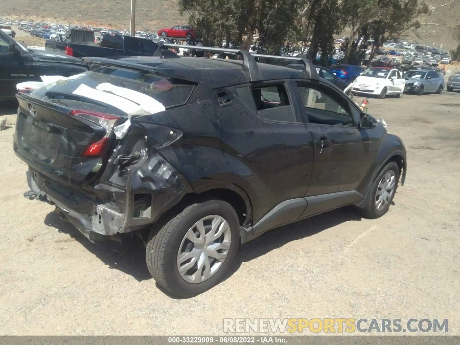 4 Фотография поврежденного автомобиля JTNKHMBX7L1073881 TOYOTA C-HR 2020