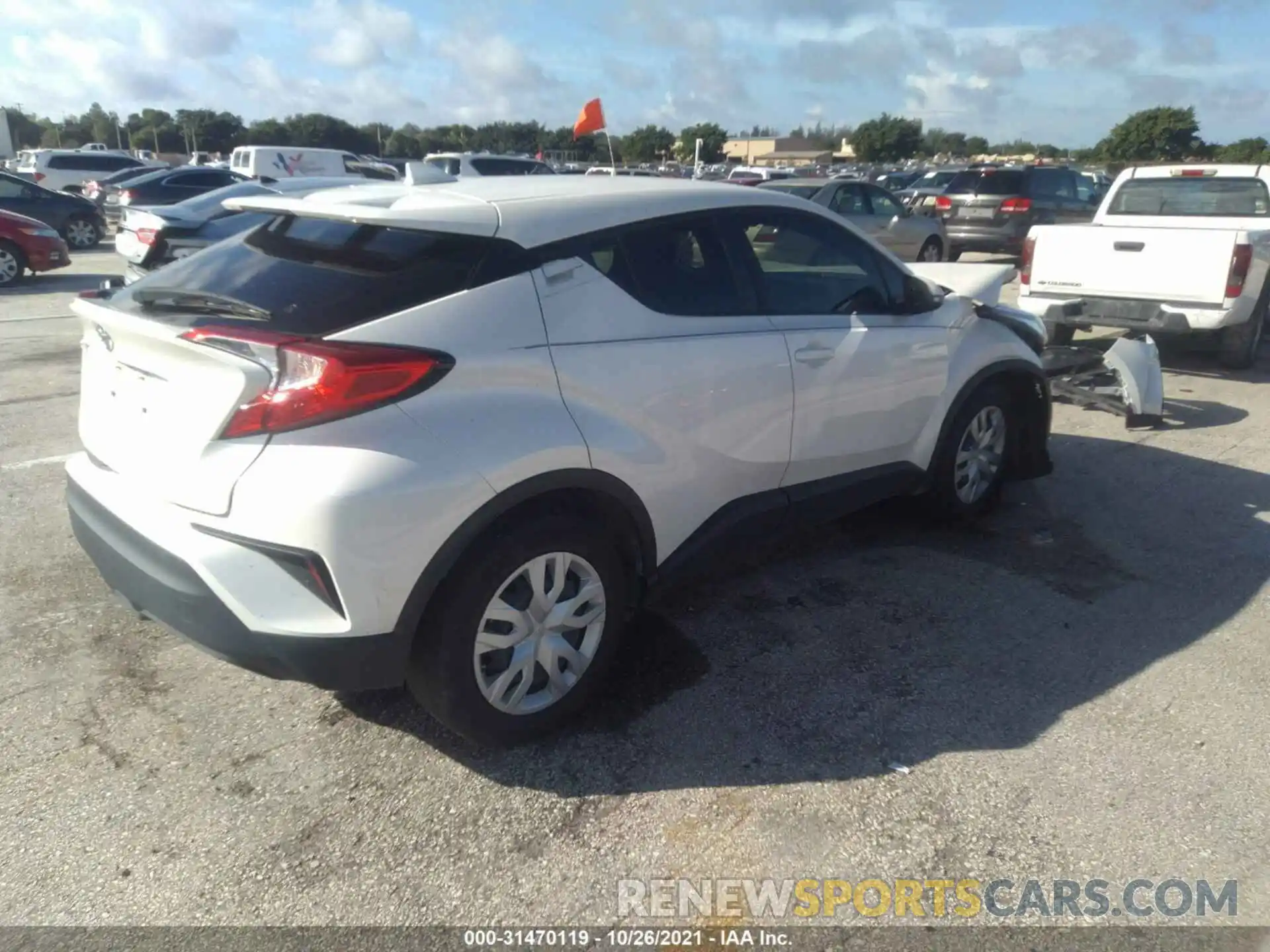 4 Photograph of a damaged car JTNKHMBX7L1075680 TOYOTA C-HR 2020