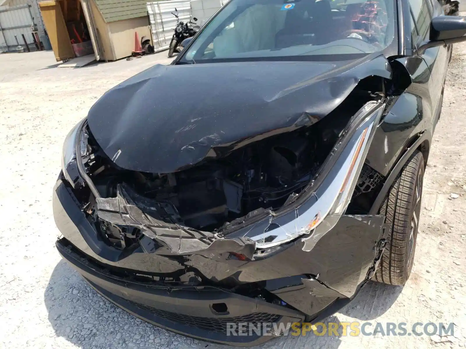 9 Photograph of a damaged car JTNKHMBX7L1076280 TOYOTA C-HR 2020