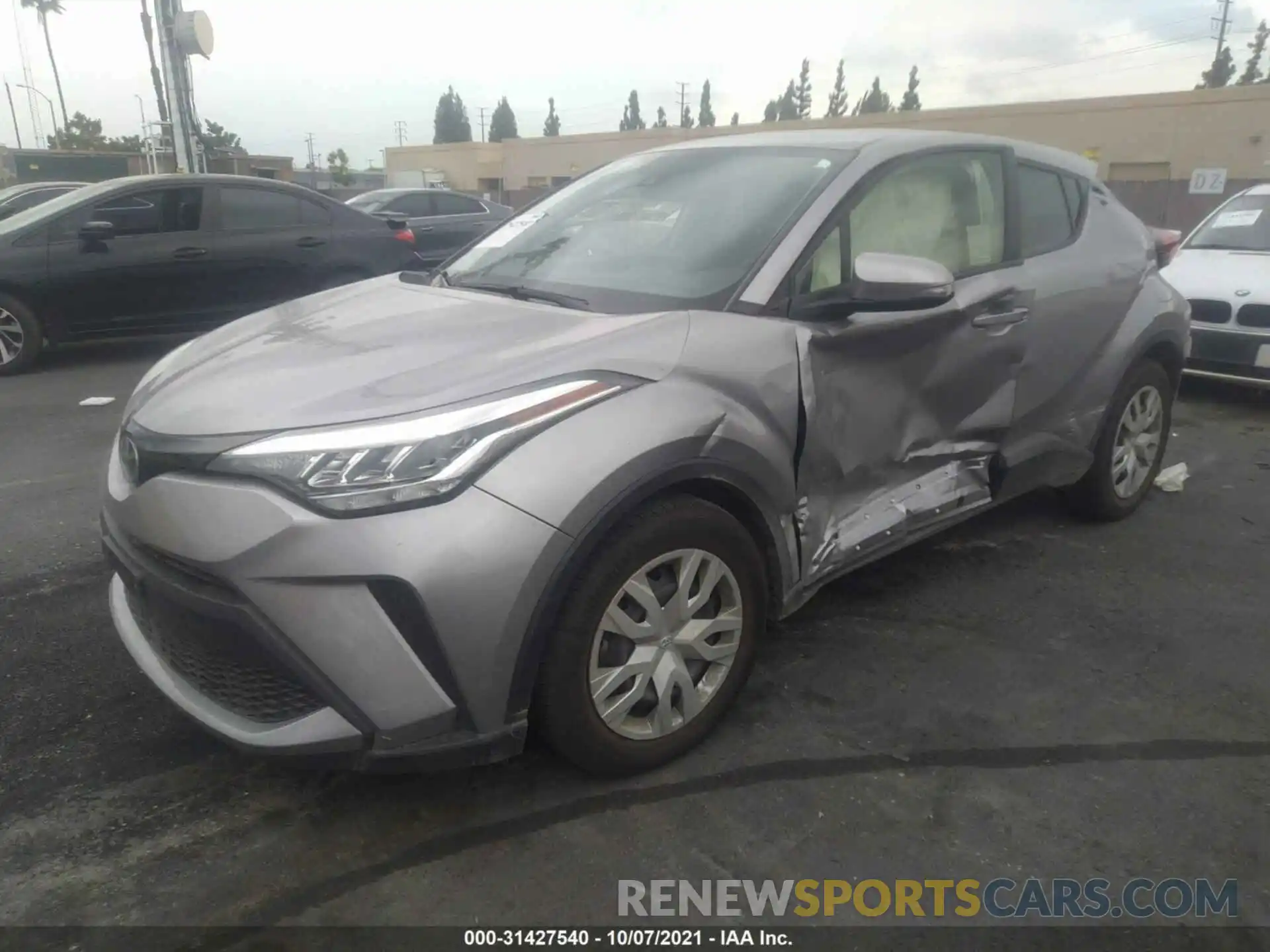 2 Photograph of a damaged car JTNKHMBX7L1077381 TOYOTA C-HR 2020