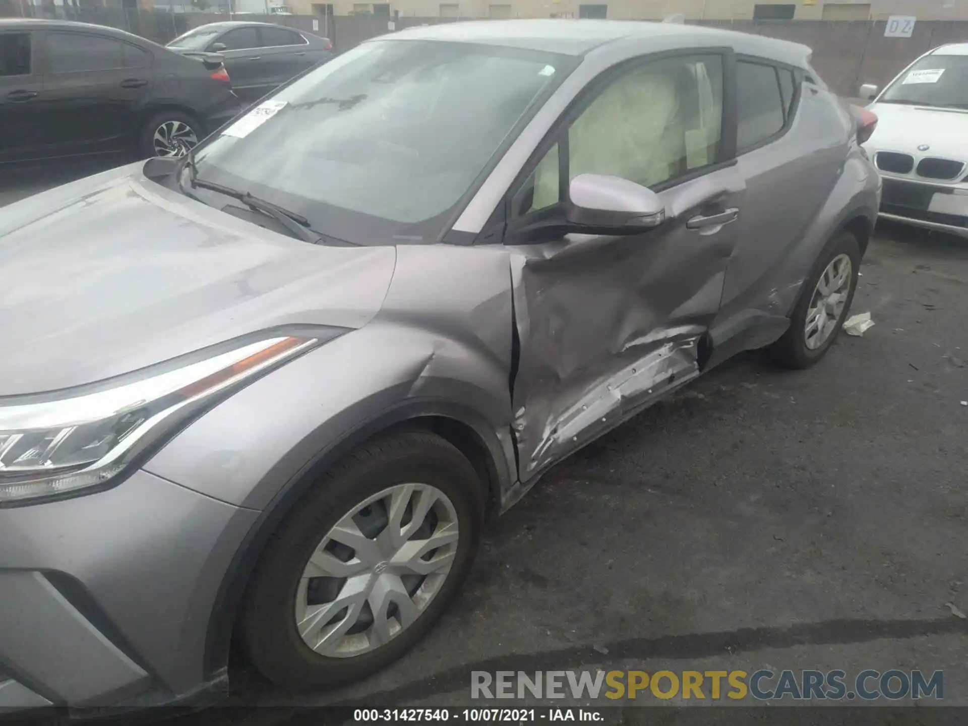 6 Photograph of a damaged car JTNKHMBX7L1077381 TOYOTA C-HR 2020