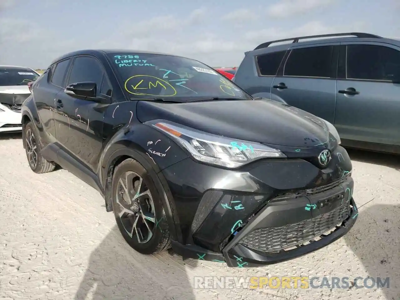 1 Photograph of a damaged car JTNKHMBX7L1080071 TOYOTA C-HR 2020