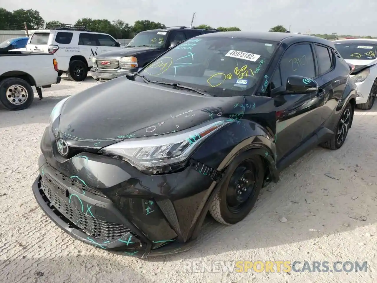 2 Photograph of a damaged car JTNKHMBX7L1080071 TOYOTA C-HR 2020