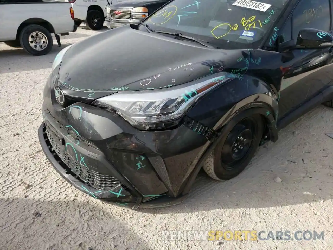 9 Photograph of a damaged car JTNKHMBX7L1080071 TOYOTA C-HR 2020