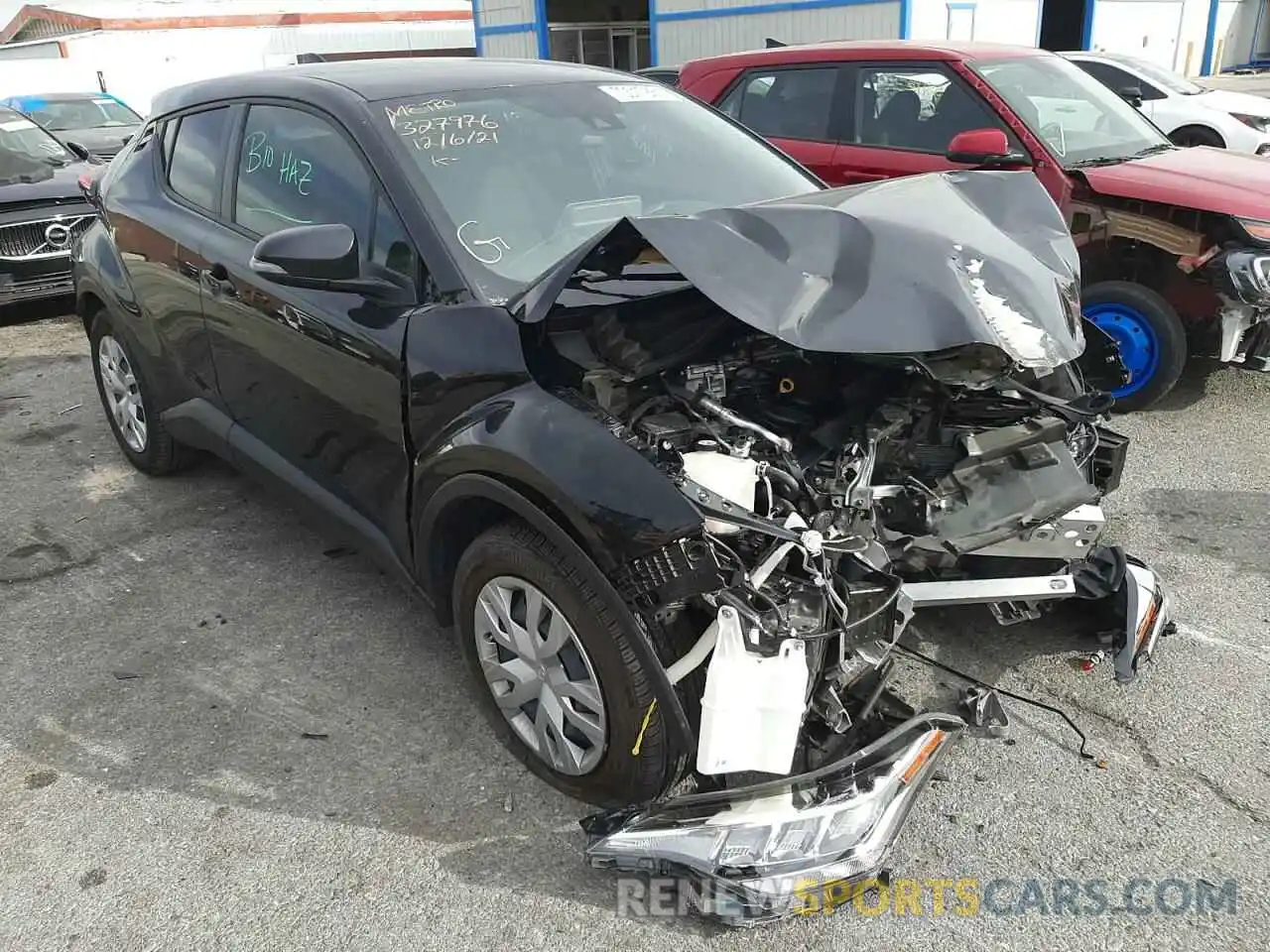 1 Photograph of a damaged car JTNKHMBX7L1081575 TOYOTA C-HR 2020