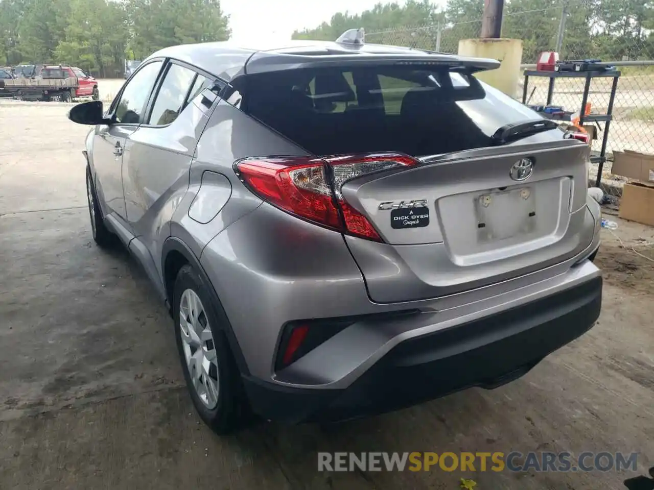 3 Photograph of a damaged car JTNKHMBX7L1090468 TOYOTA C-HR 2020