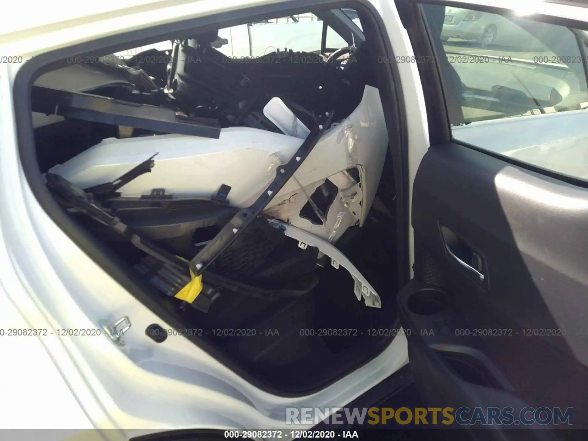 8 Photograph of a damaged car JTNKHMBX7L1093936 TOYOTA C-HR 2020