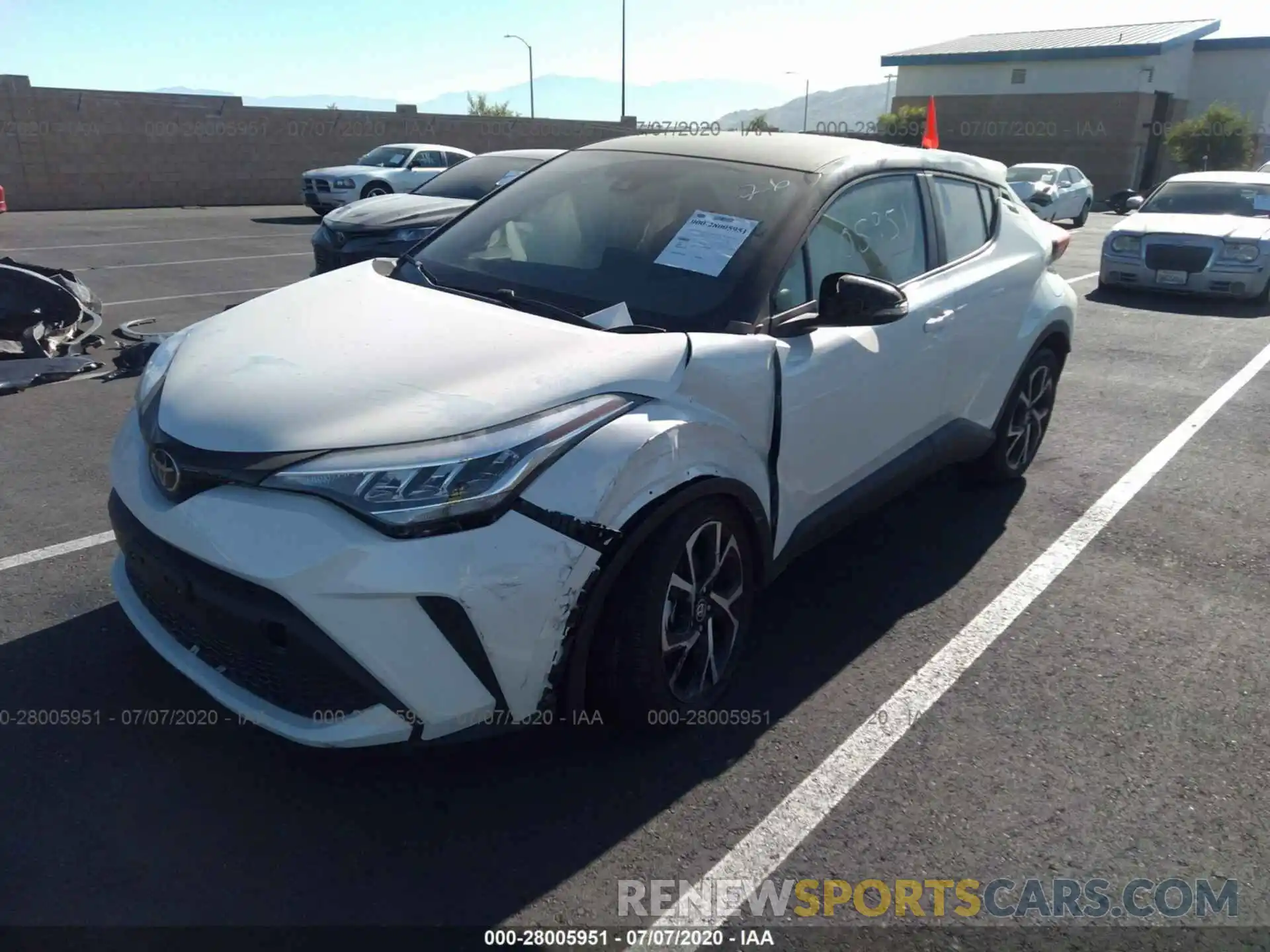 2 Photograph of a damaged car JTNKHMBX8L1063490 TOYOTA C-HR 2020