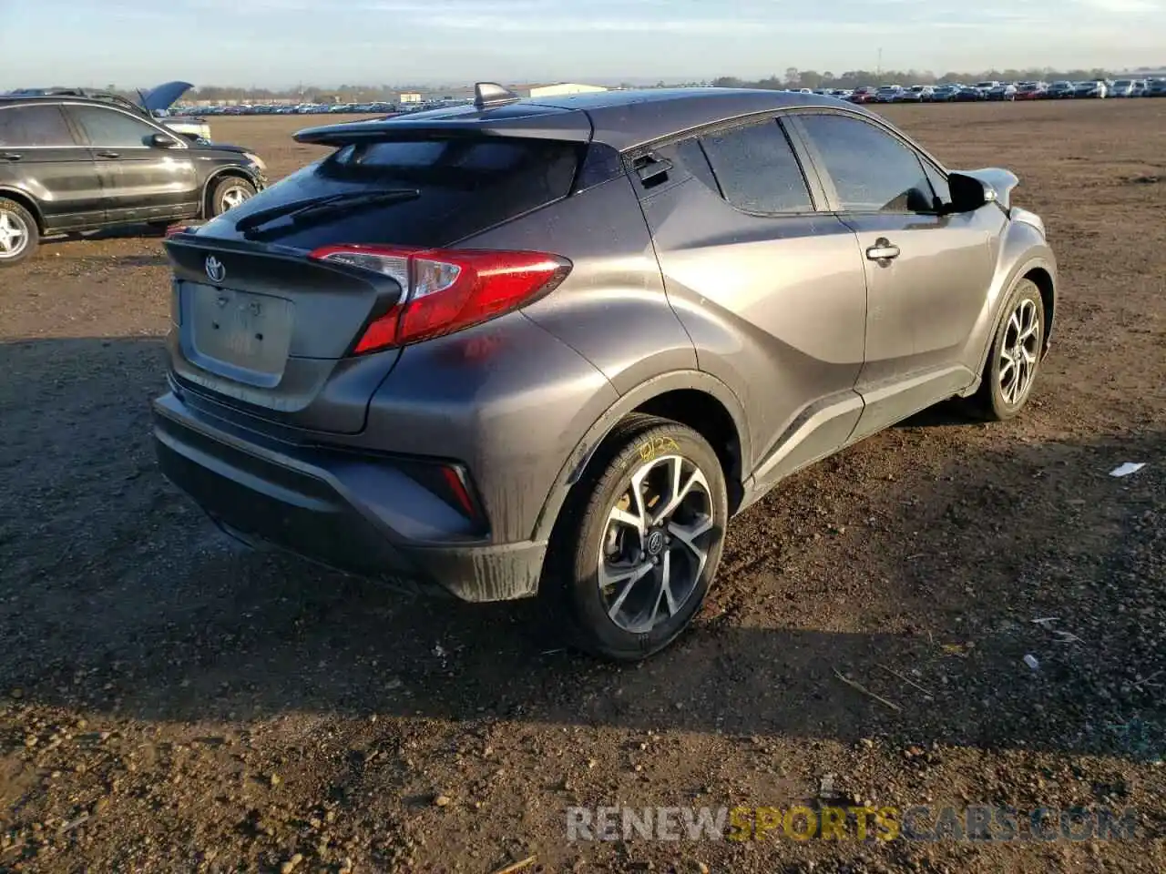 4 Фотография поврежденного автомобиля JTNKHMBX8L1066163 TOYOTA C-HR 2020