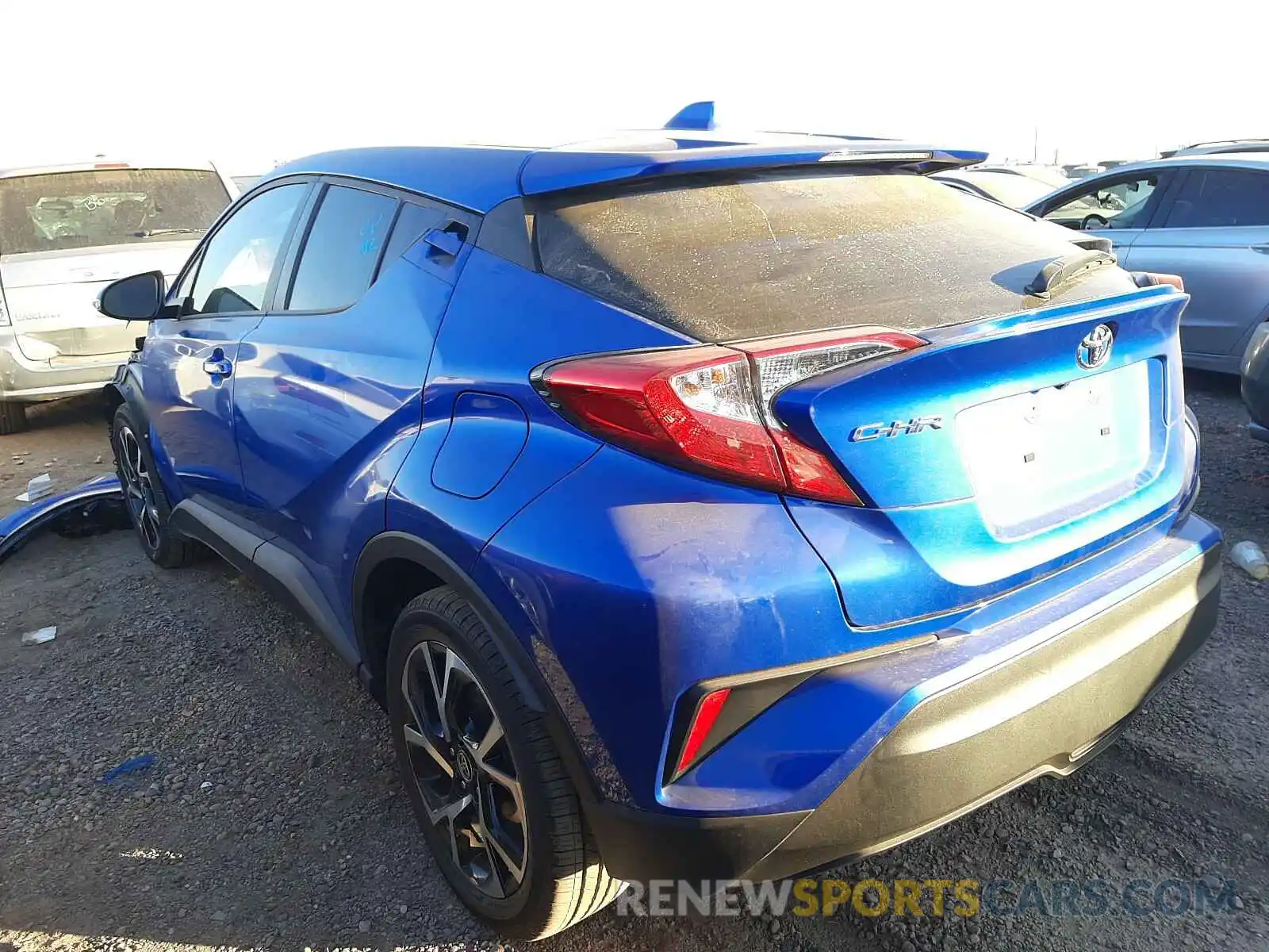 3 Фотография поврежденного автомобиля JTNKHMBX8L1069595 TOYOTA C-HR 2020