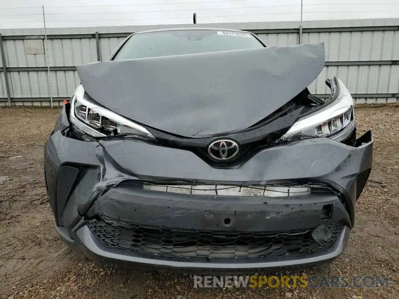 5 Photograph of a damaged car JTNKHMBX8L1070679 TOYOTA C-HR 2020