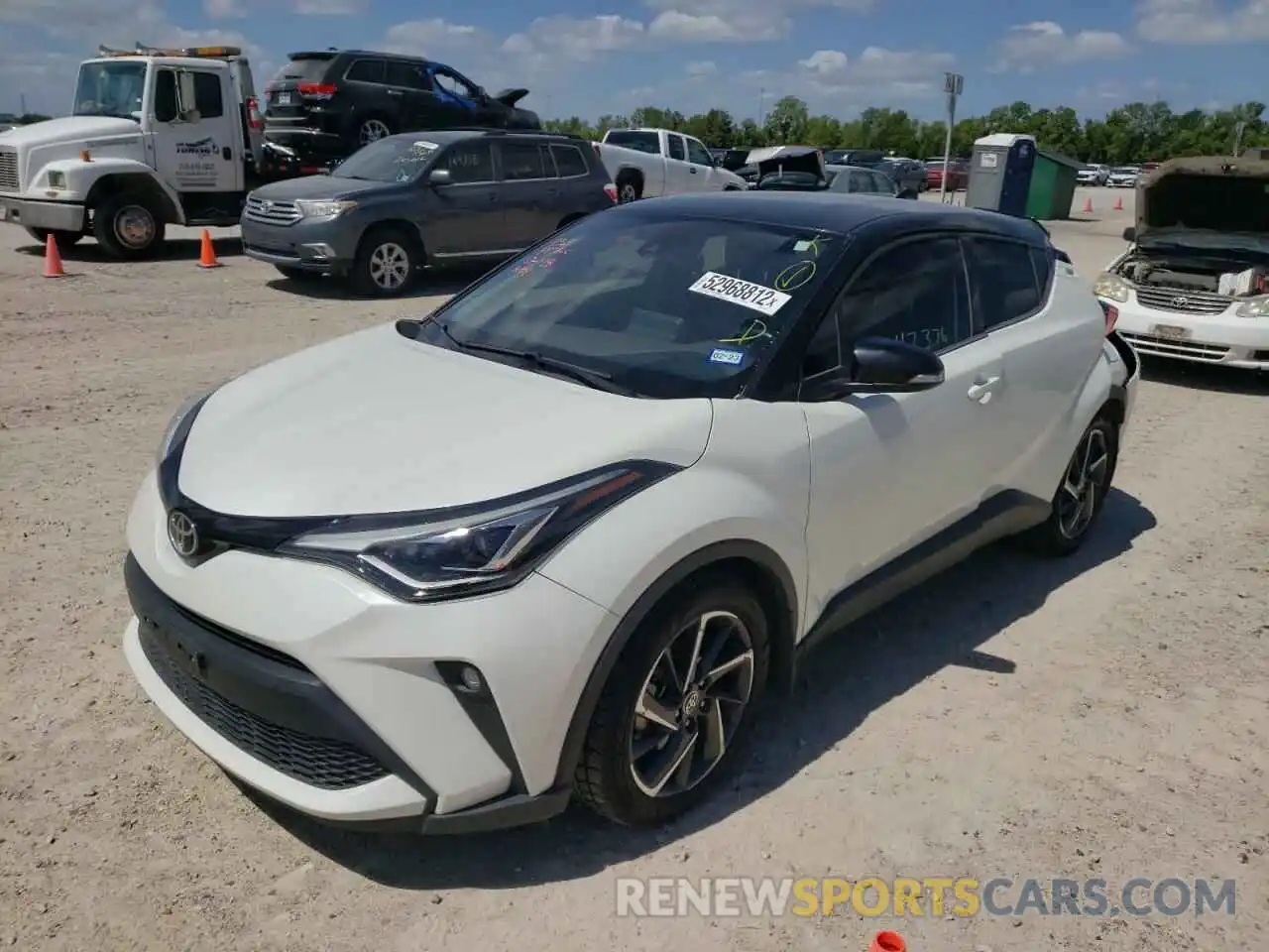 2 Photograph of a damaged car JTNKHMBX8L1073534 TOYOTA C-HR 2020