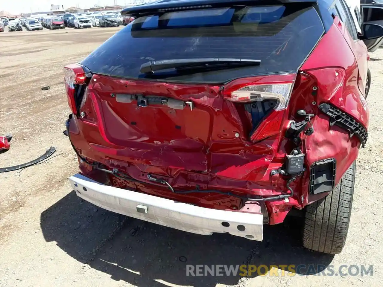 9 Photograph of a damaged car JTNKHMBX8L1074442 TOYOTA C-HR 2020