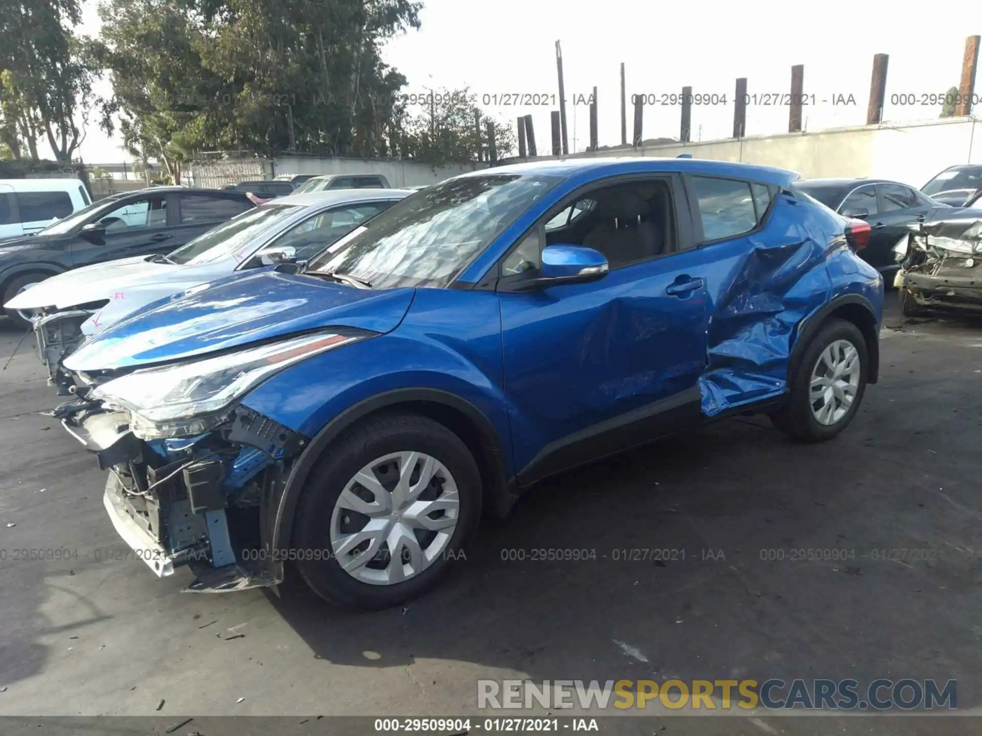 2 Фотография поврежденного автомобиля JTNKHMBX8L1077129 TOYOTA C-HR 2020