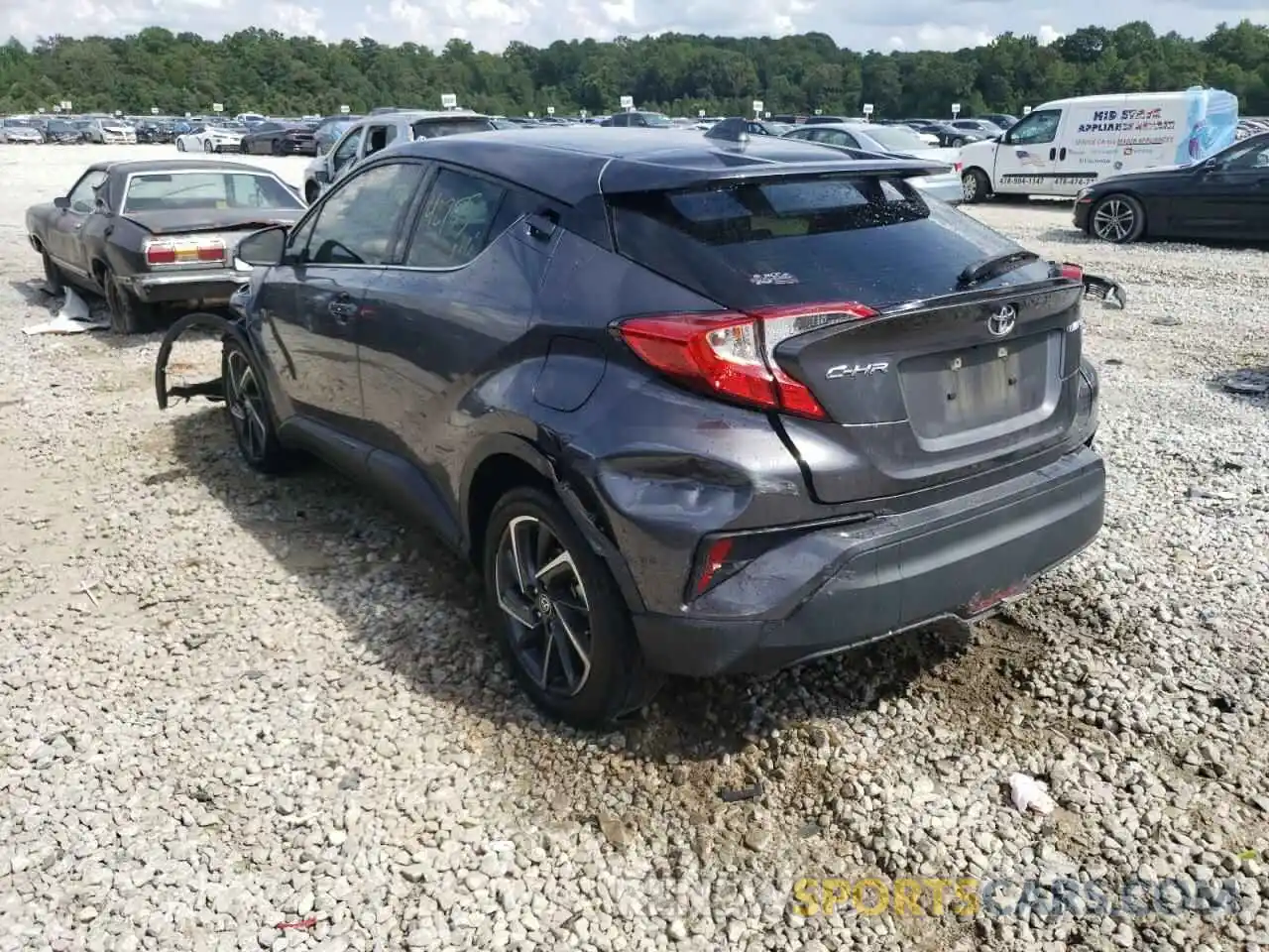 3 Photograph of a damaged car JTNKHMBX8L1080676 TOYOTA C-HR 2020