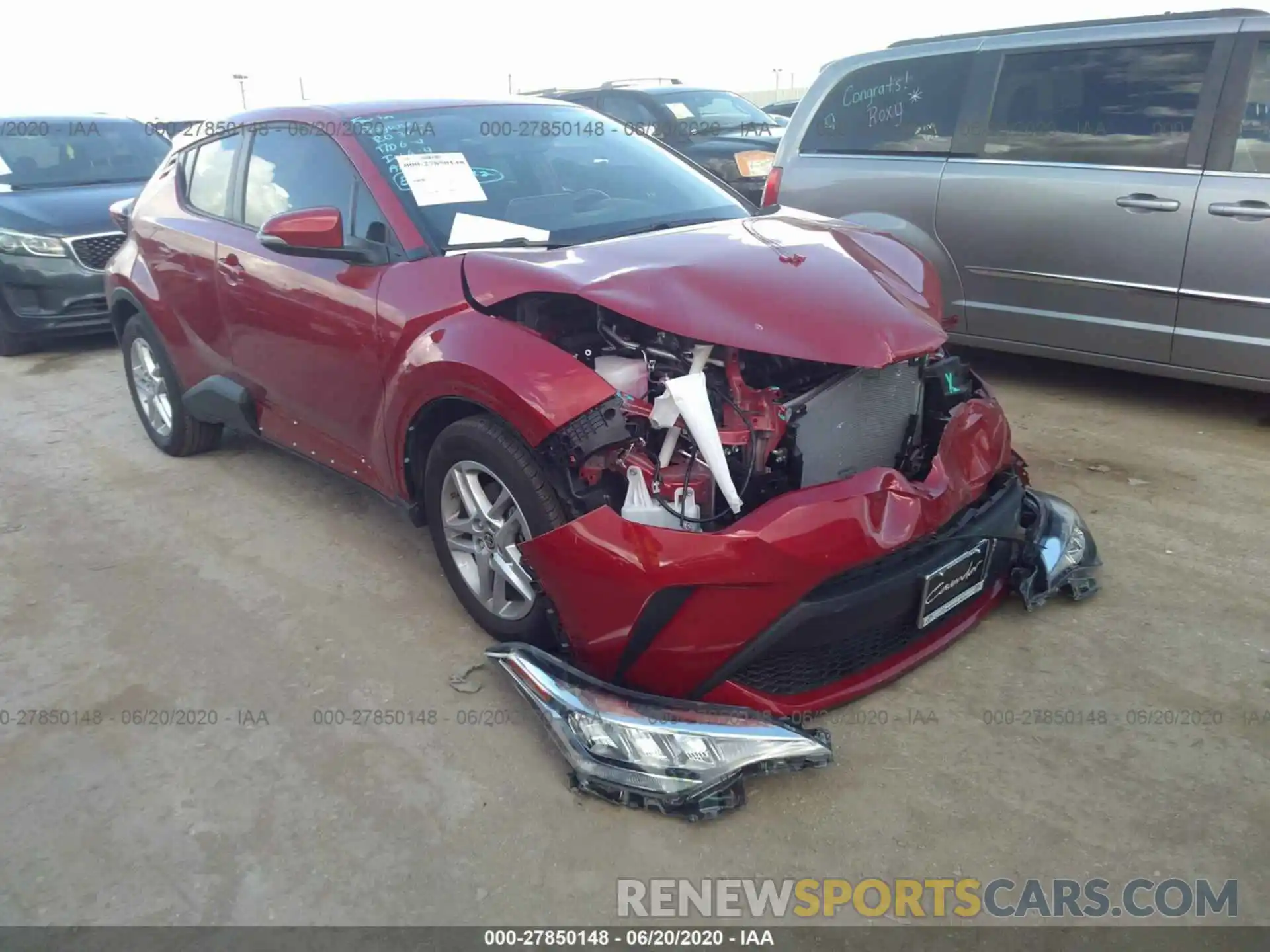 1 Photograph of a damaged car JTNKHMBX8L1082041 TOYOTA C-HR 2020