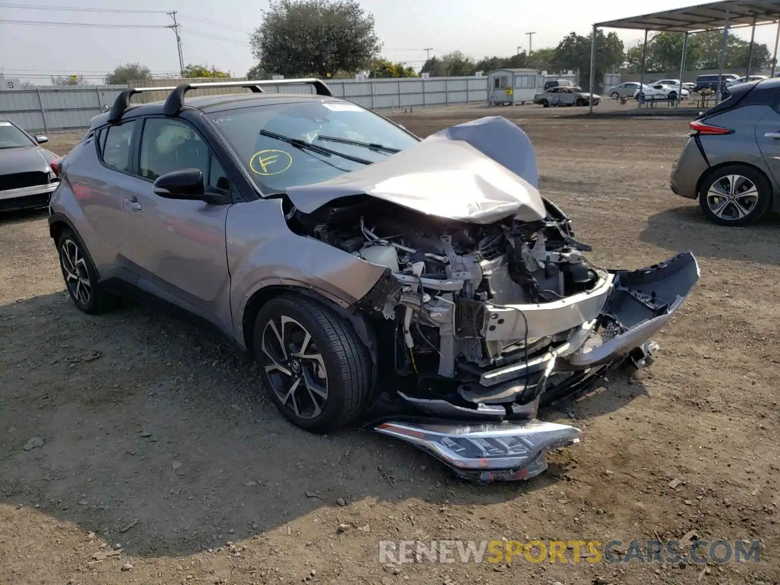 1 Photograph of a damaged car JTNKHMBX8L1085828 TOYOTA C-HR 2020