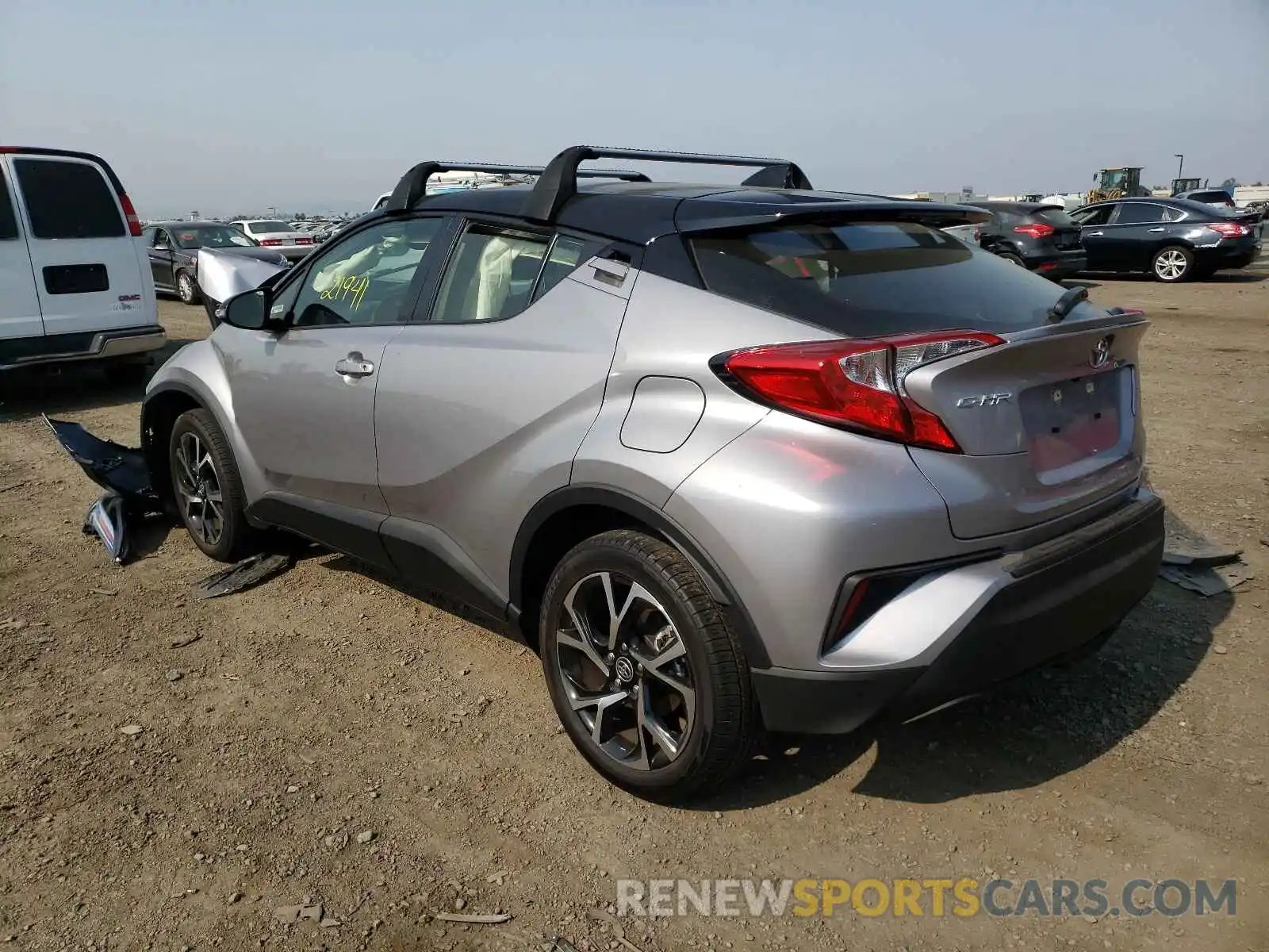 3 Photograph of a damaged car JTNKHMBX8L1085828 TOYOTA C-HR 2020