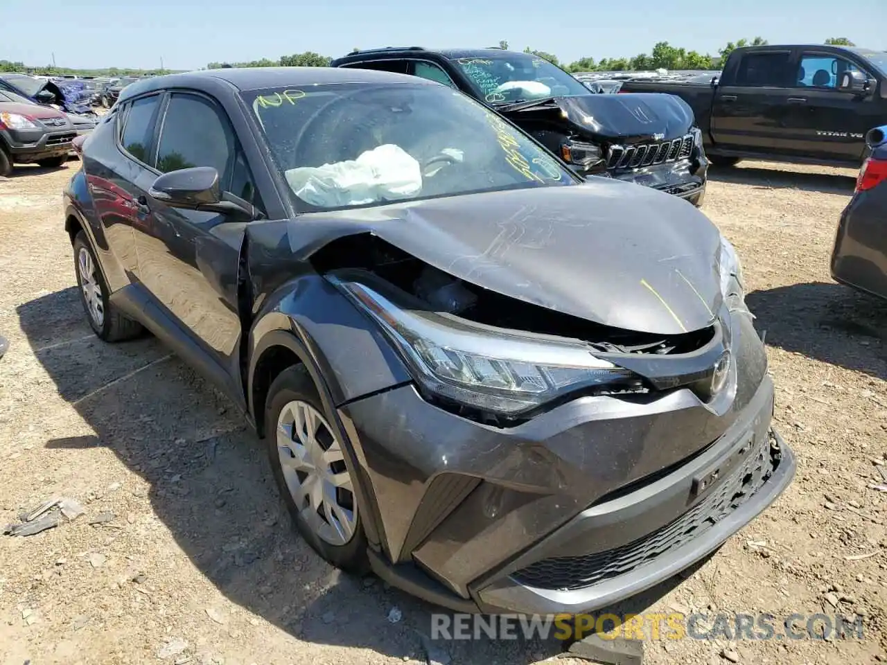 1 Photograph of a damaged car JTNKHMBX8L1086395 TOYOTA C-HR 2020