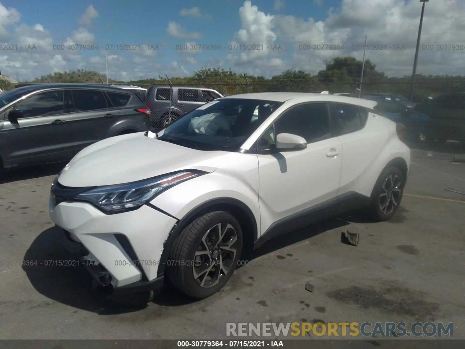 2 Photograph of a damaged car JTNKHMBX8L1088115 TOYOTA C-HR 2020