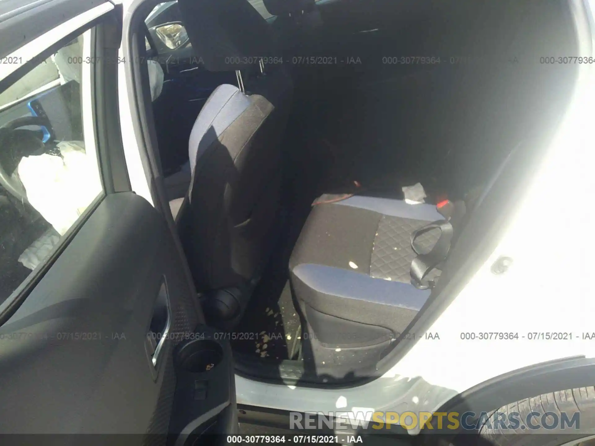 8 Photograph of a damaged car JTNKHMBX8L1088115 TOYOTA C-HR 2020