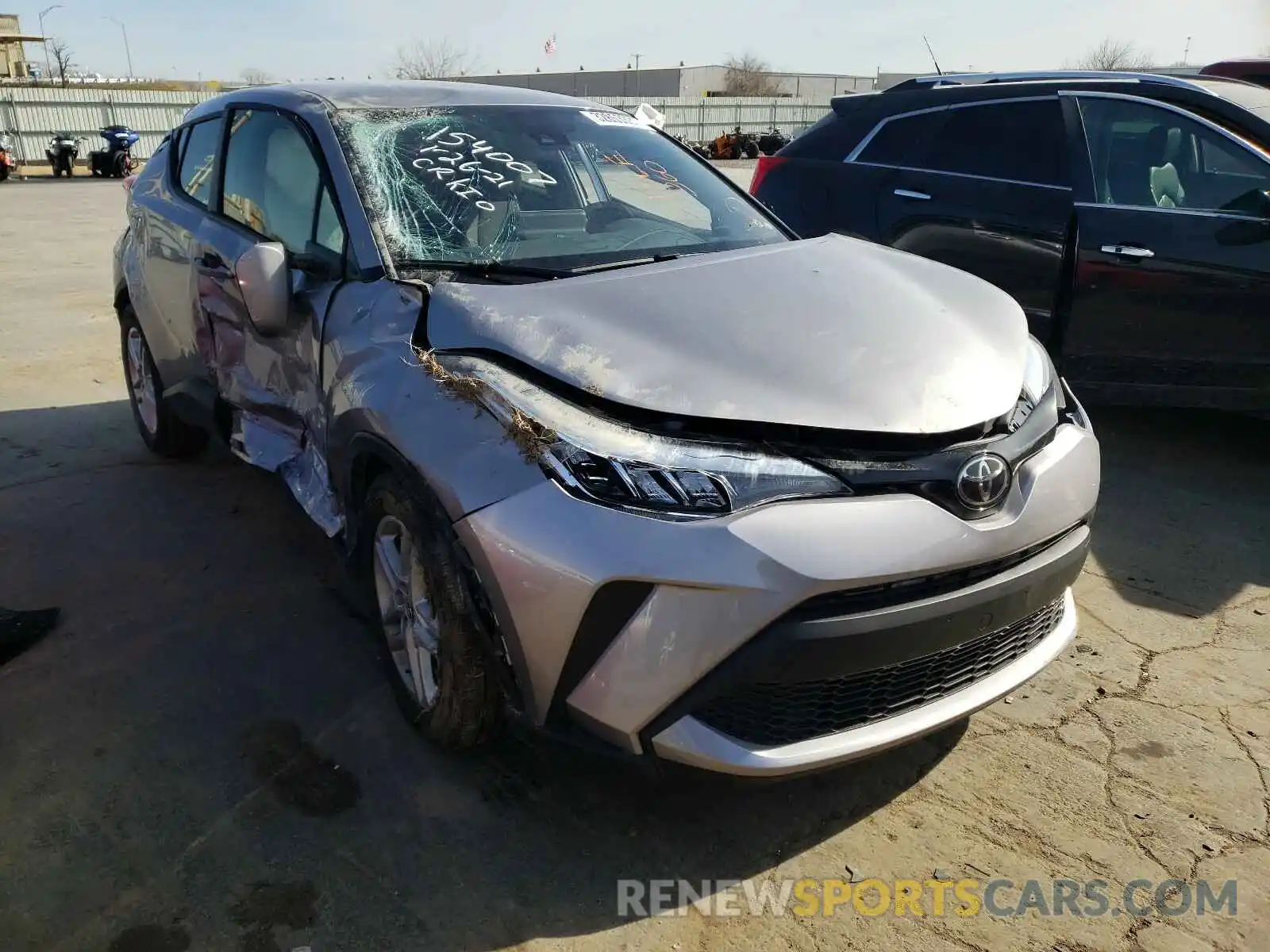 1 Photograph of a damaged car JTNKHMBX8L1089930 TOYOTA C-HR 2020