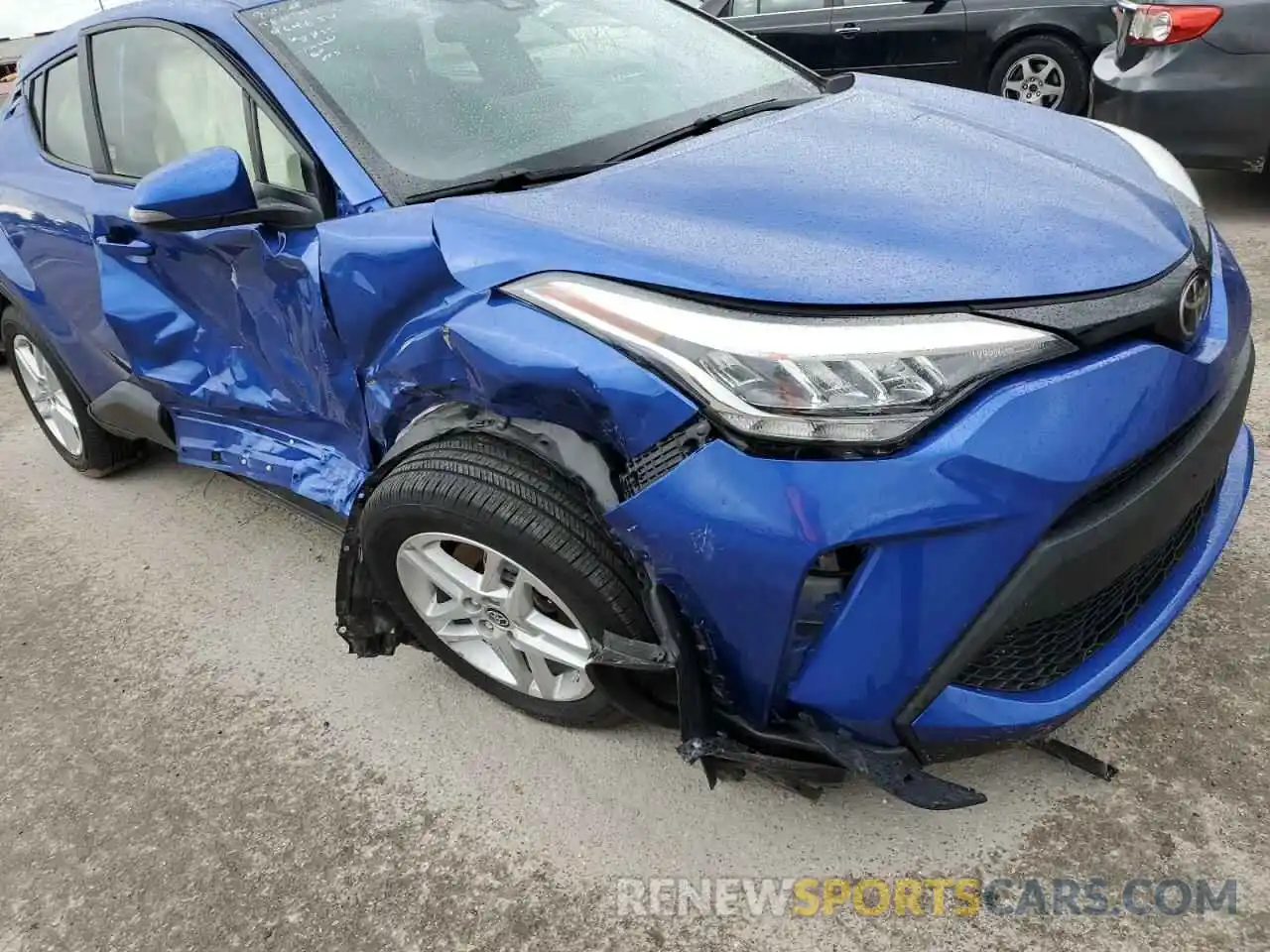 9 Photograph of a damaged car JTNKHMBX8L1090771 TOYOTA C-HR 2020