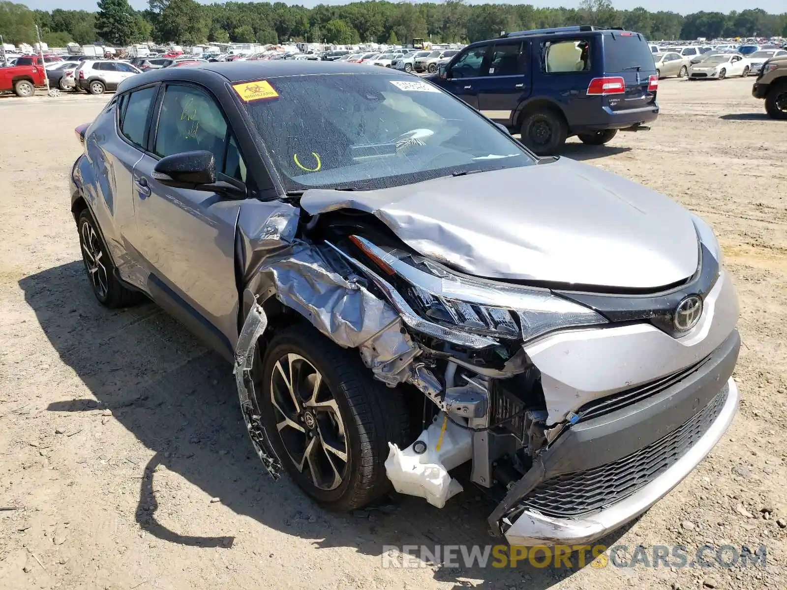 1 Photograph of a damaged car JTNKHMBX8L1091094 TOYOTA C-HR 2020