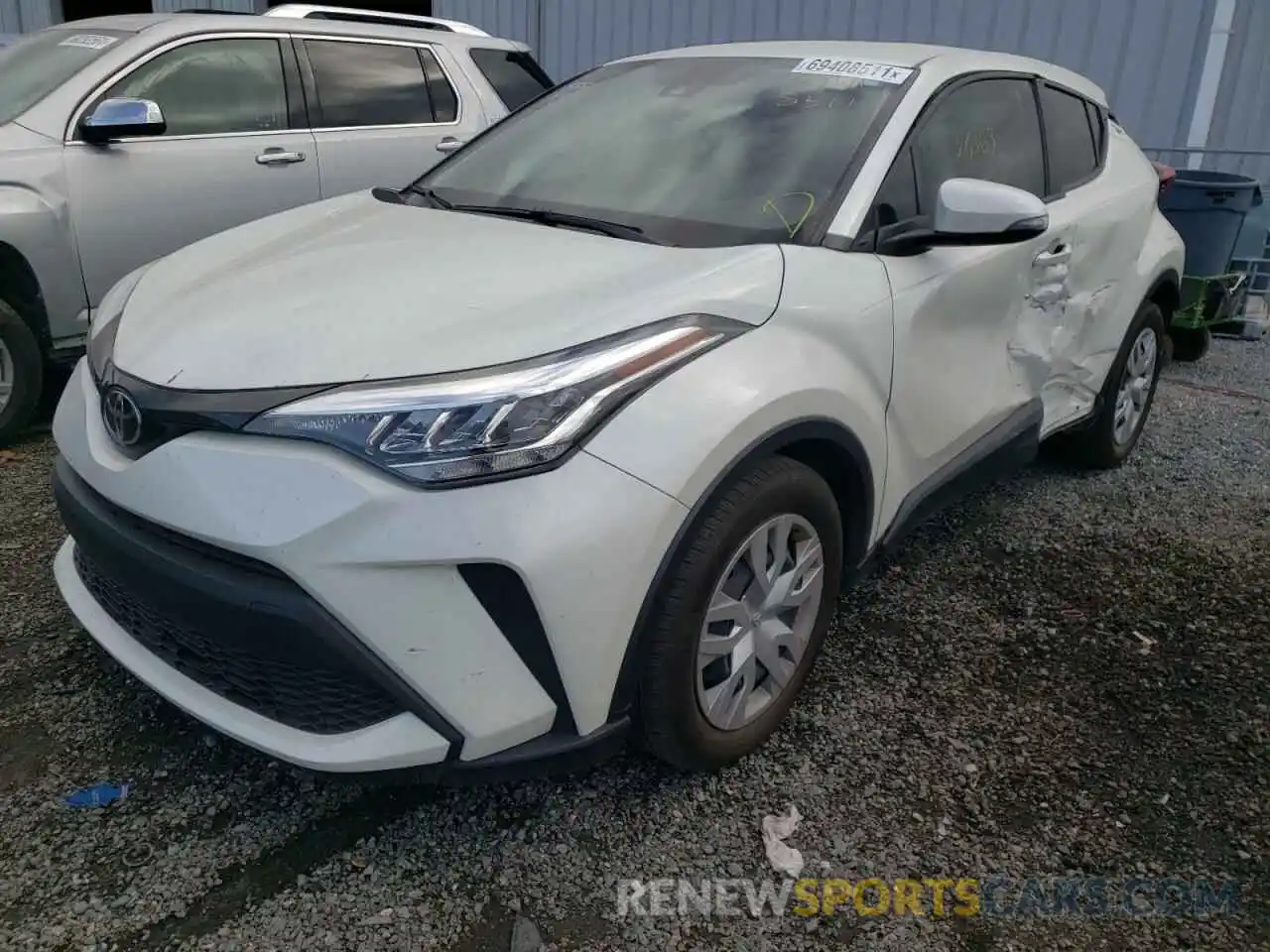 2 Photograph of a damaged car JTNKHMBX8L1091113 TOYOTA C-HR 2020